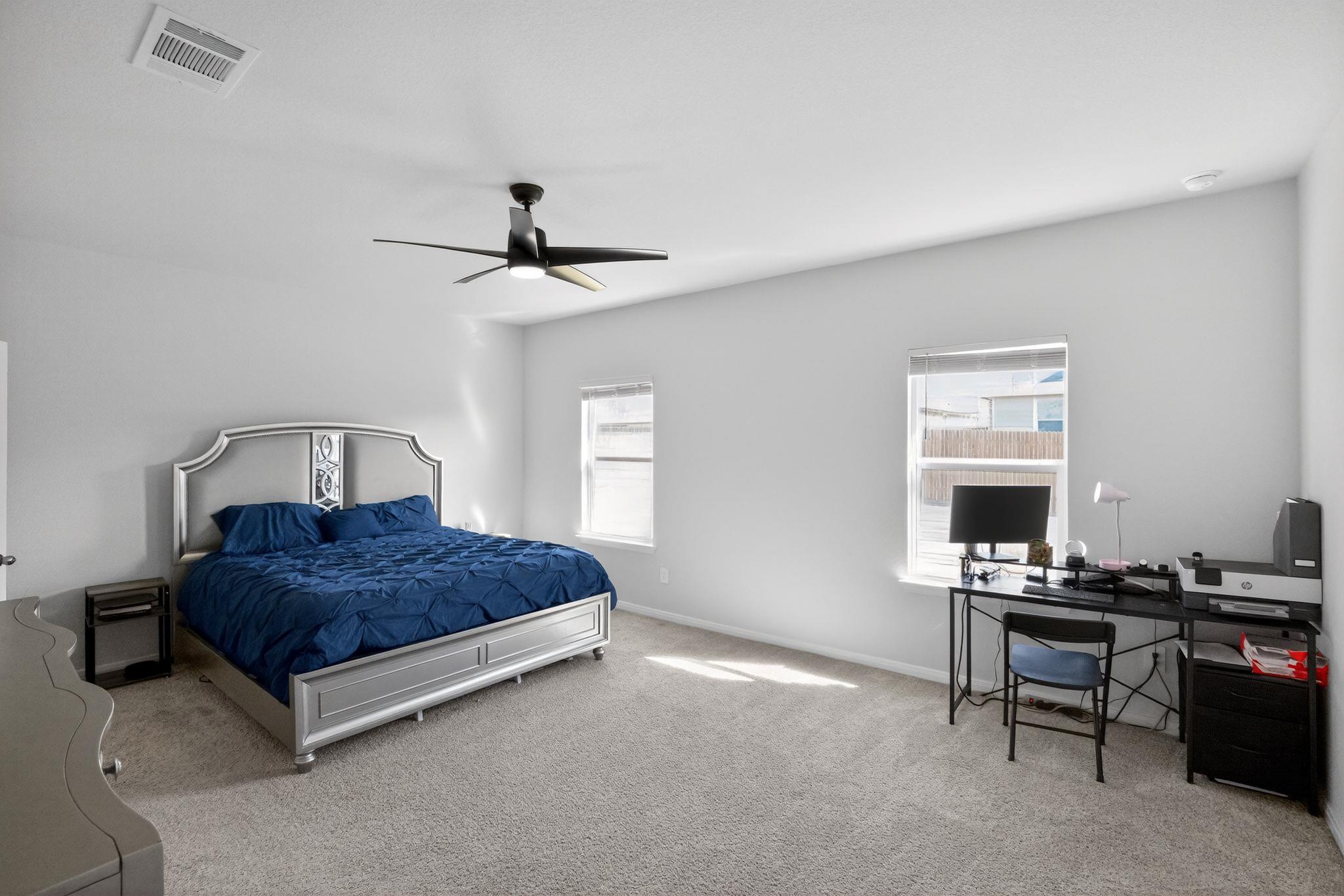 233 Bethpage Dr, San Marcos, TX 78666