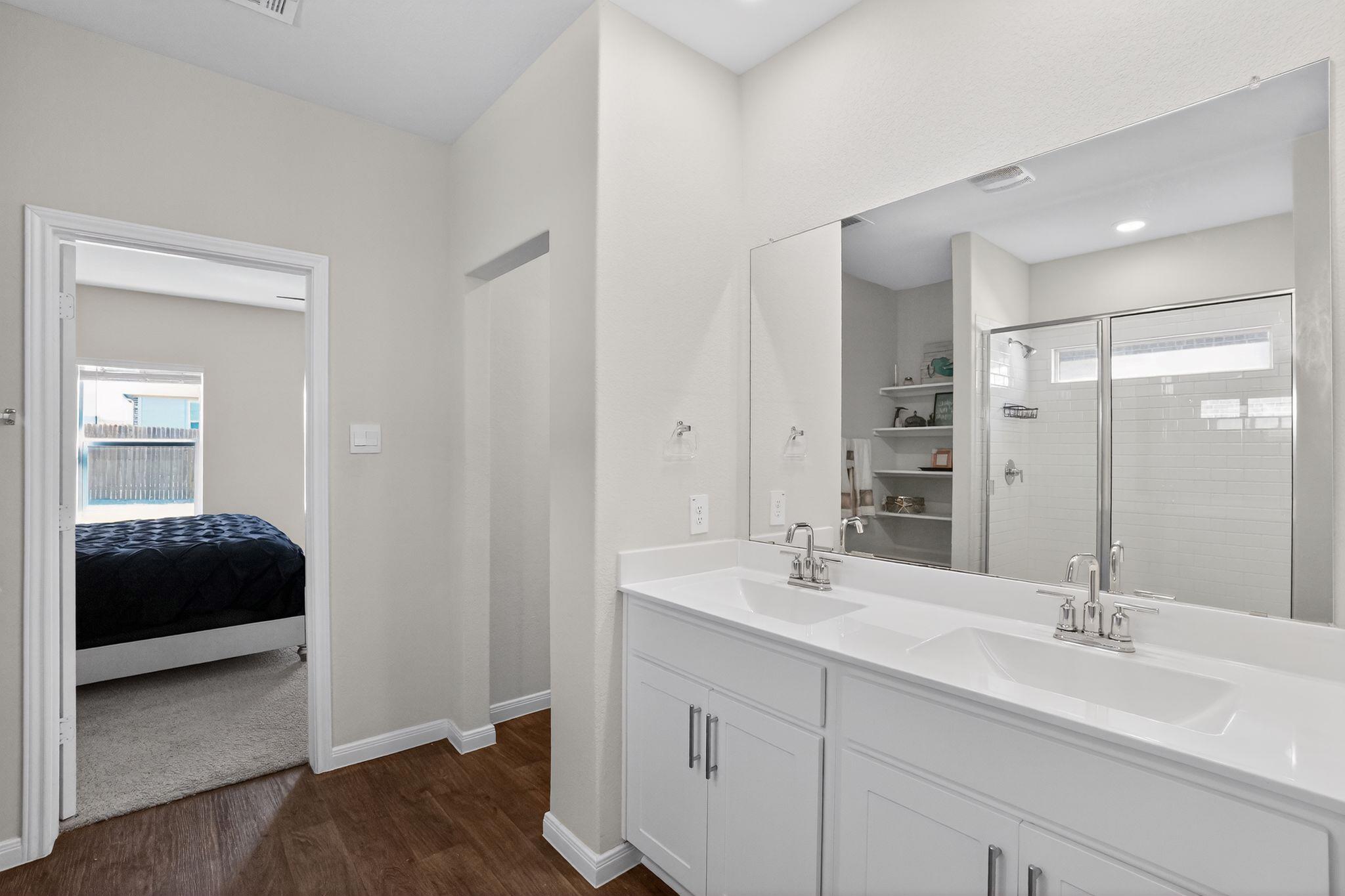 233 Bethpage Dr, San Marcos, TX 78666