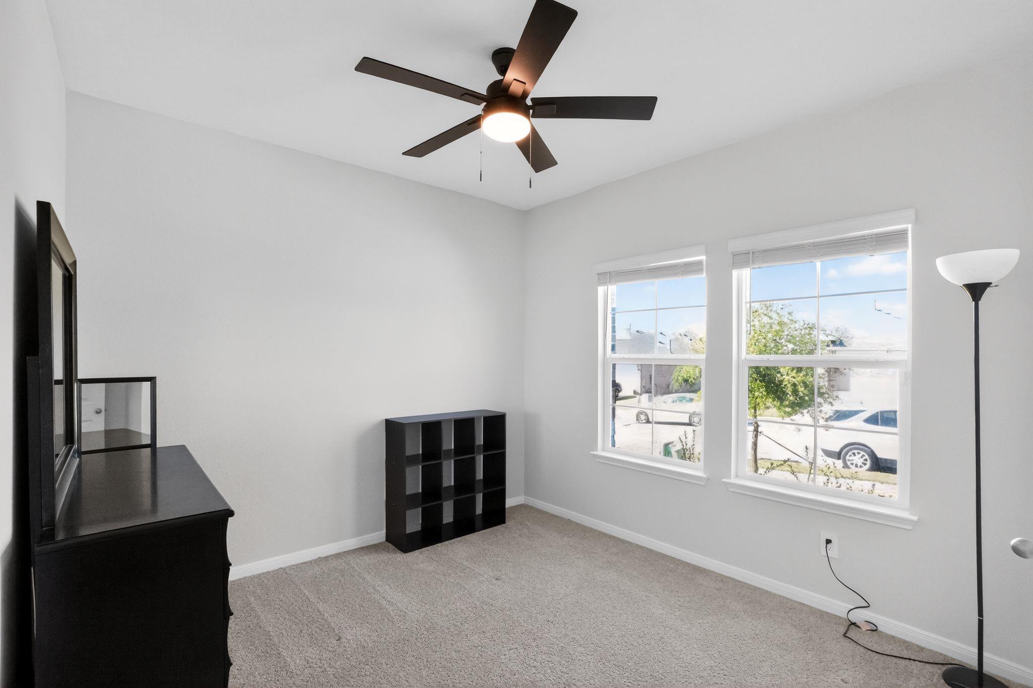 233 Bethpage Dr, San Marcos, TX 78666