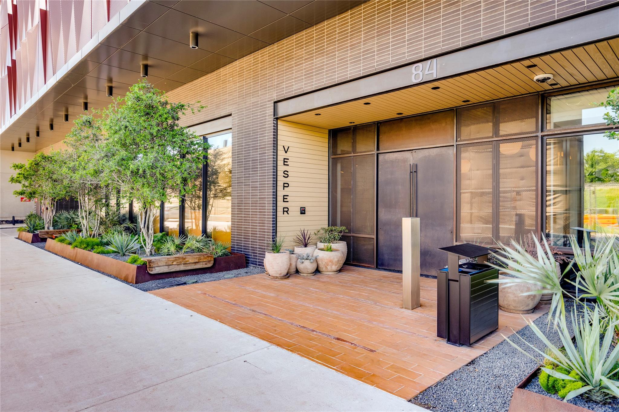 84 EAST Ave # 2801, Austin, TX 78701
