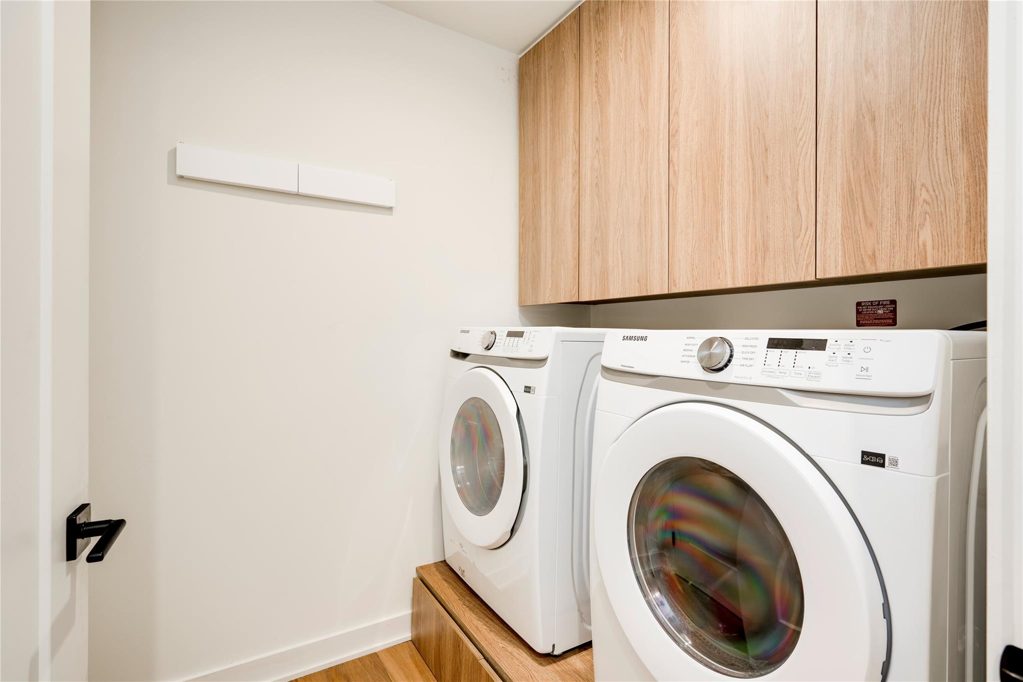 84 EAST Ave # 2801, Austin, TX 78701