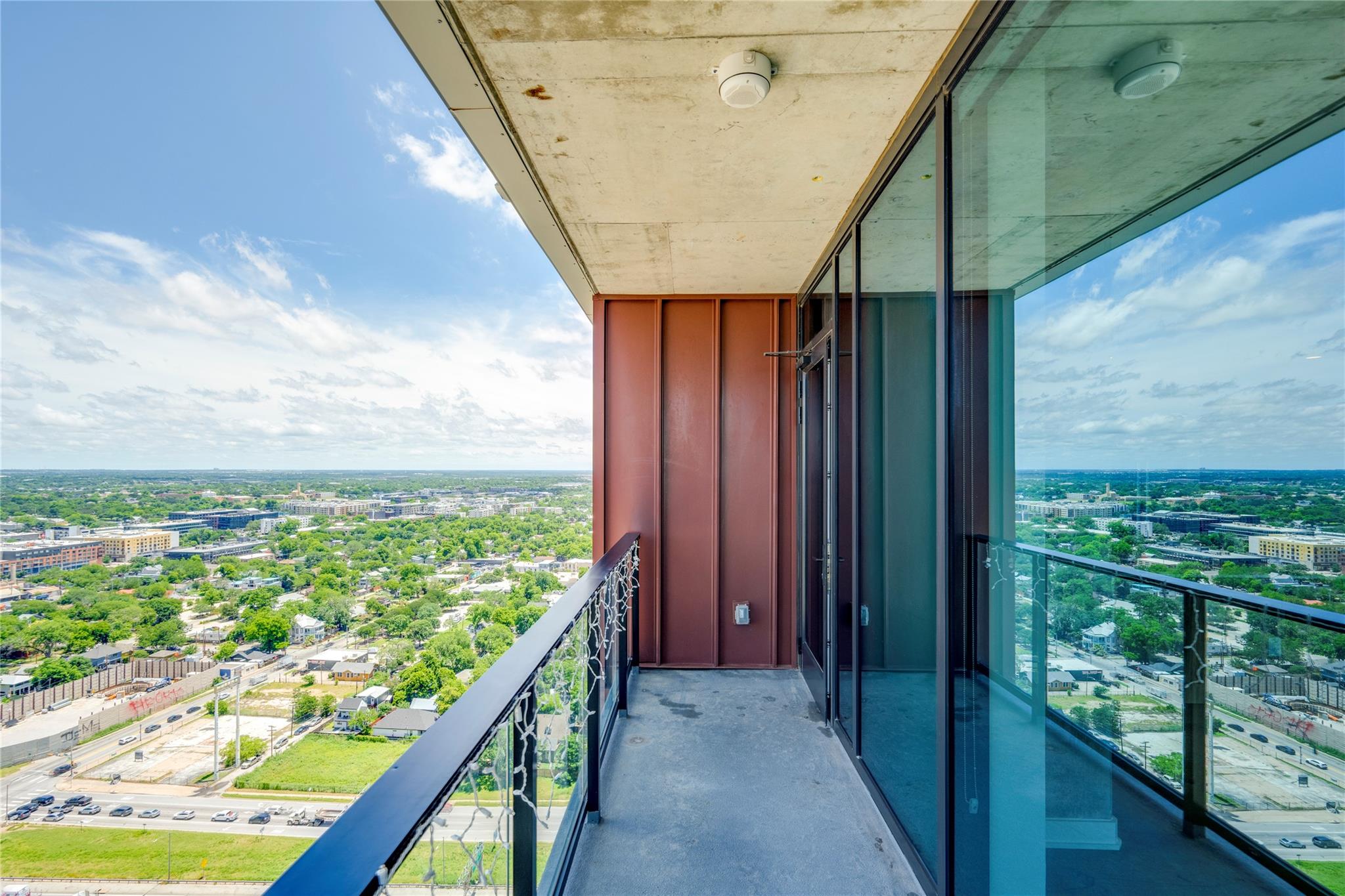 84 EAST Ave # 2801, Austin, TX 78701