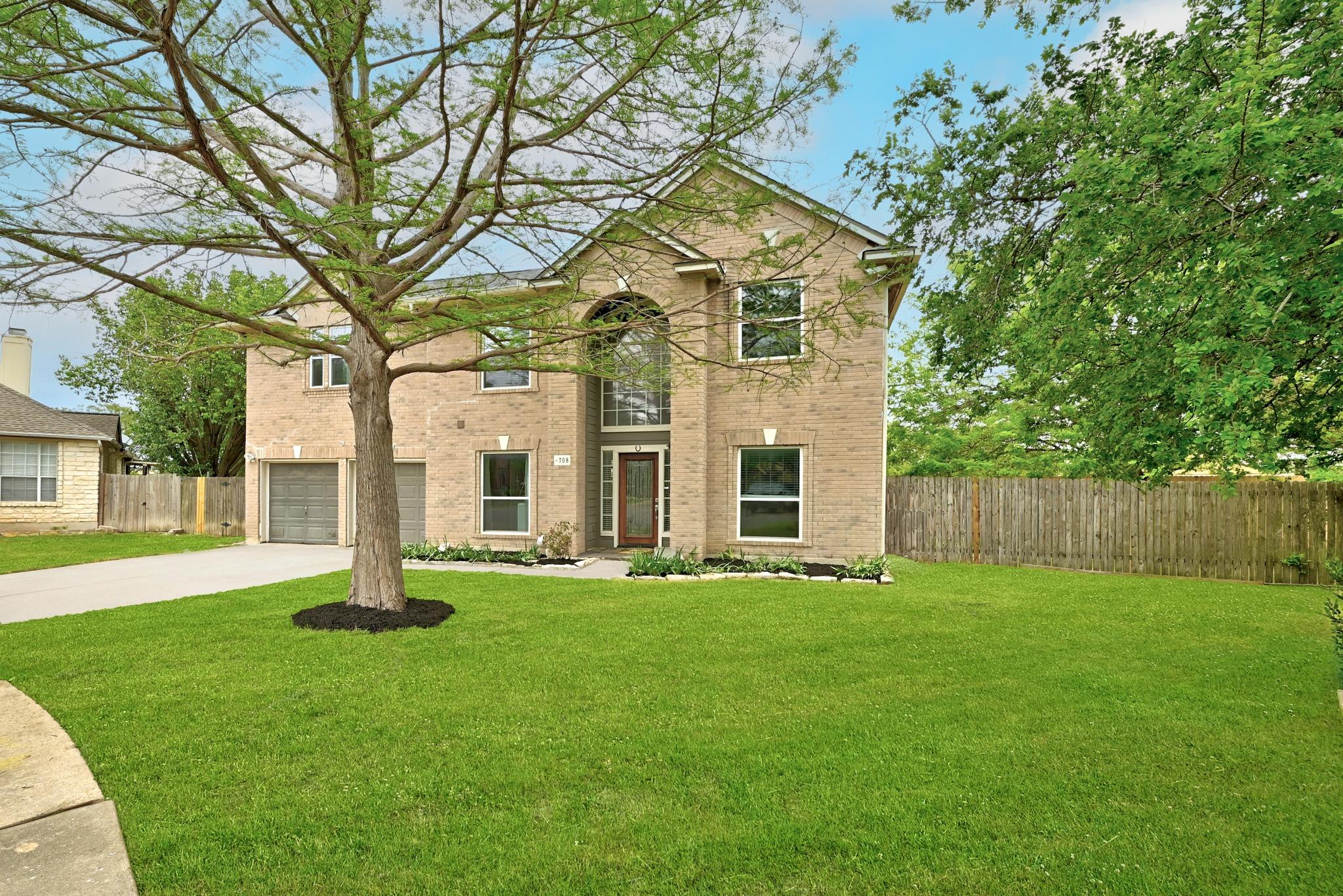 708 Holly Ct, Pflugerville, TX 78660
