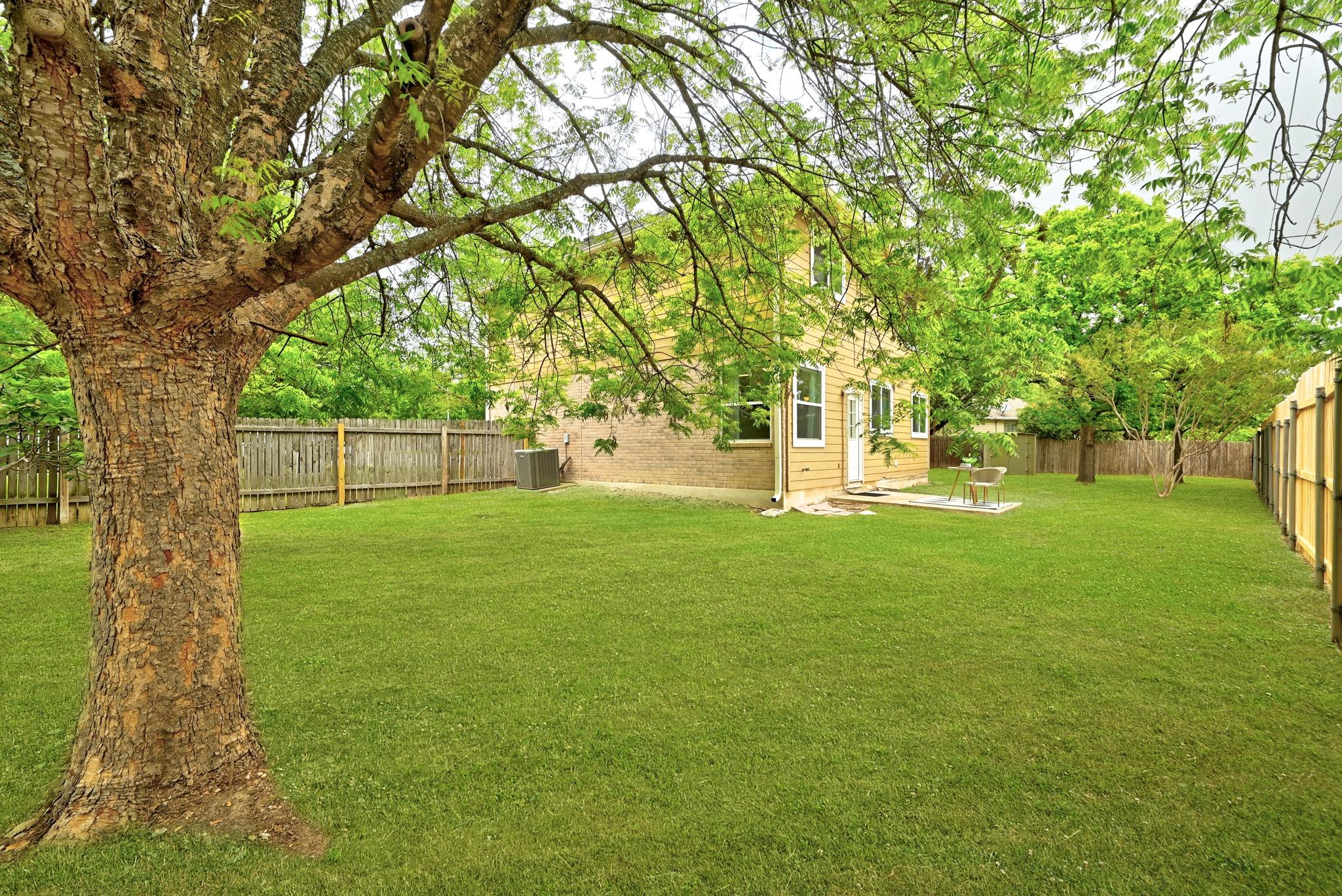 708 Holly Ct, Pflugerville, TX 78660