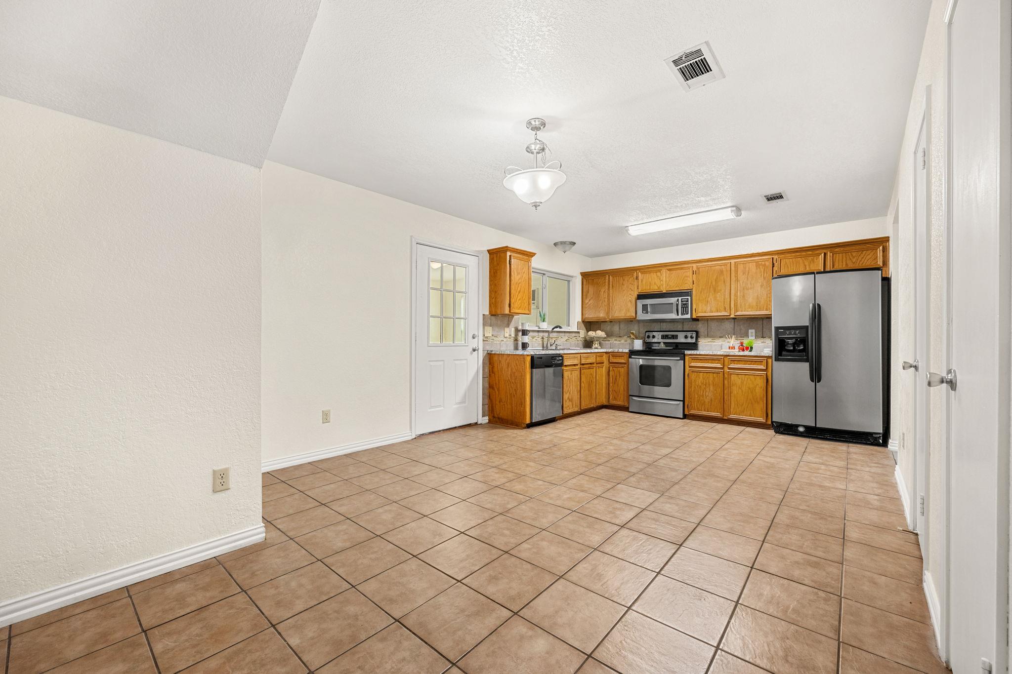 312 Barber Dr, Copperas Cove, TX 76522