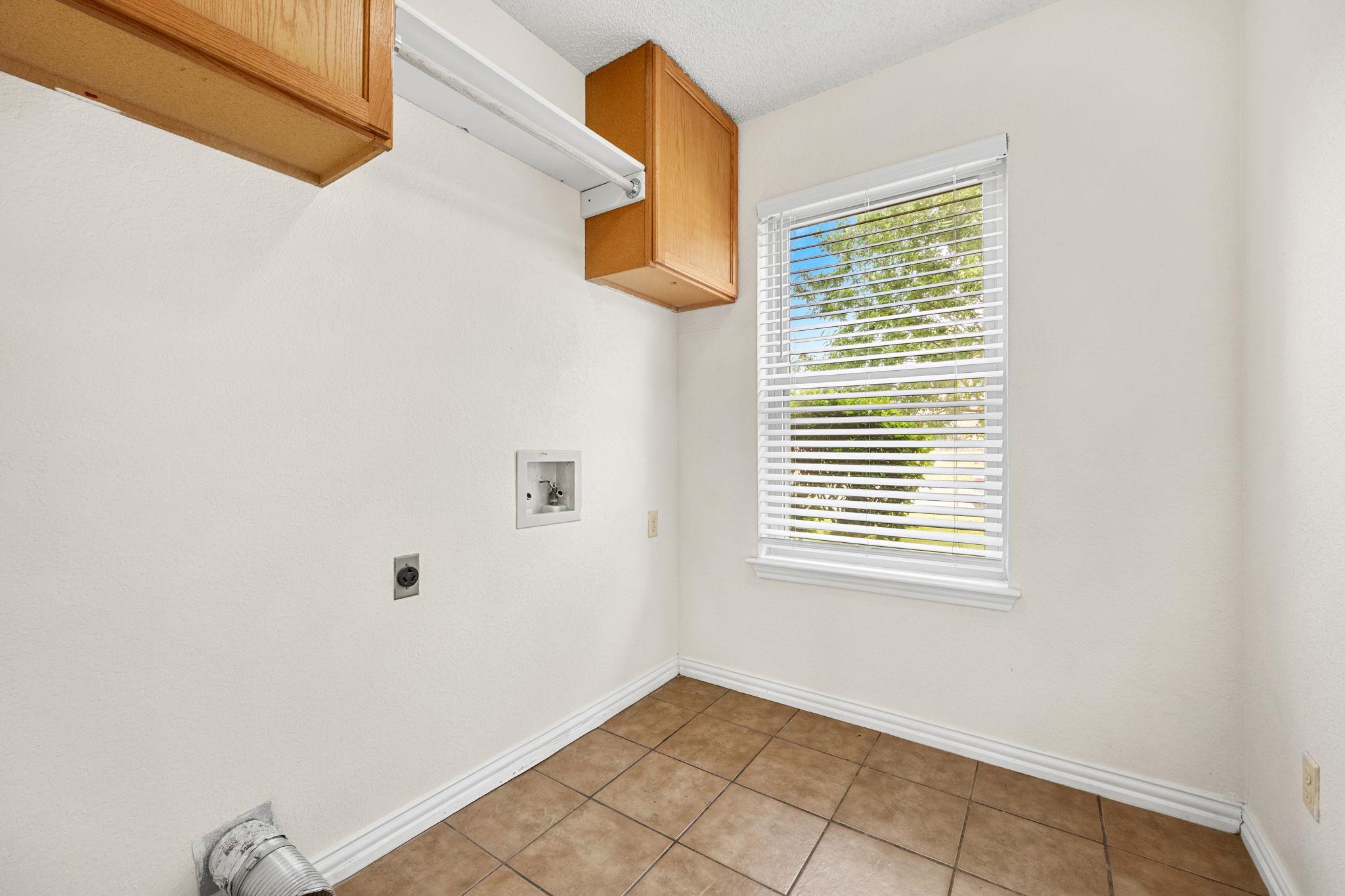 312 Barber Dr, Copperas Cove, TX 76522