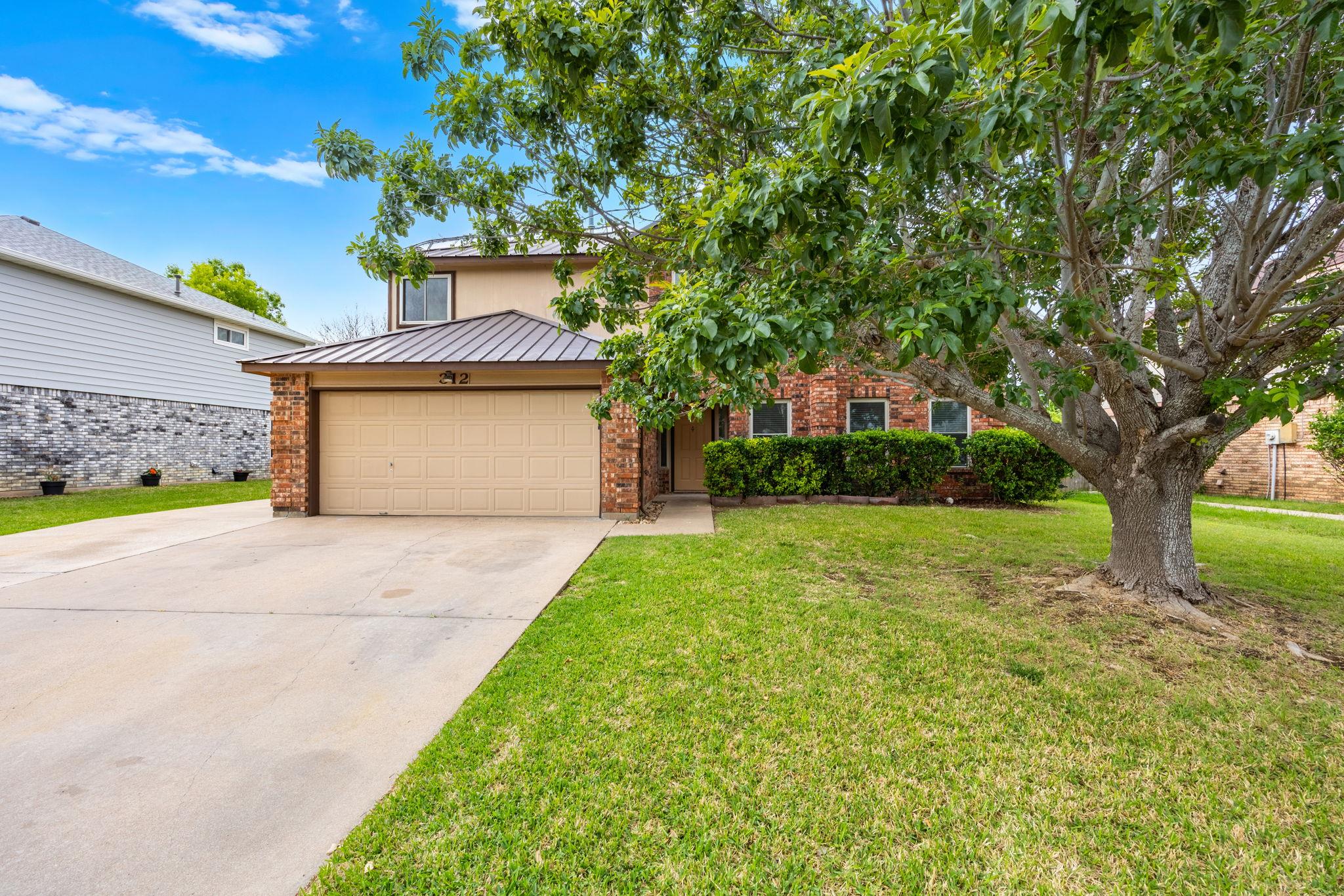 312 Barber Dr, Copperas Cove, TX 76522