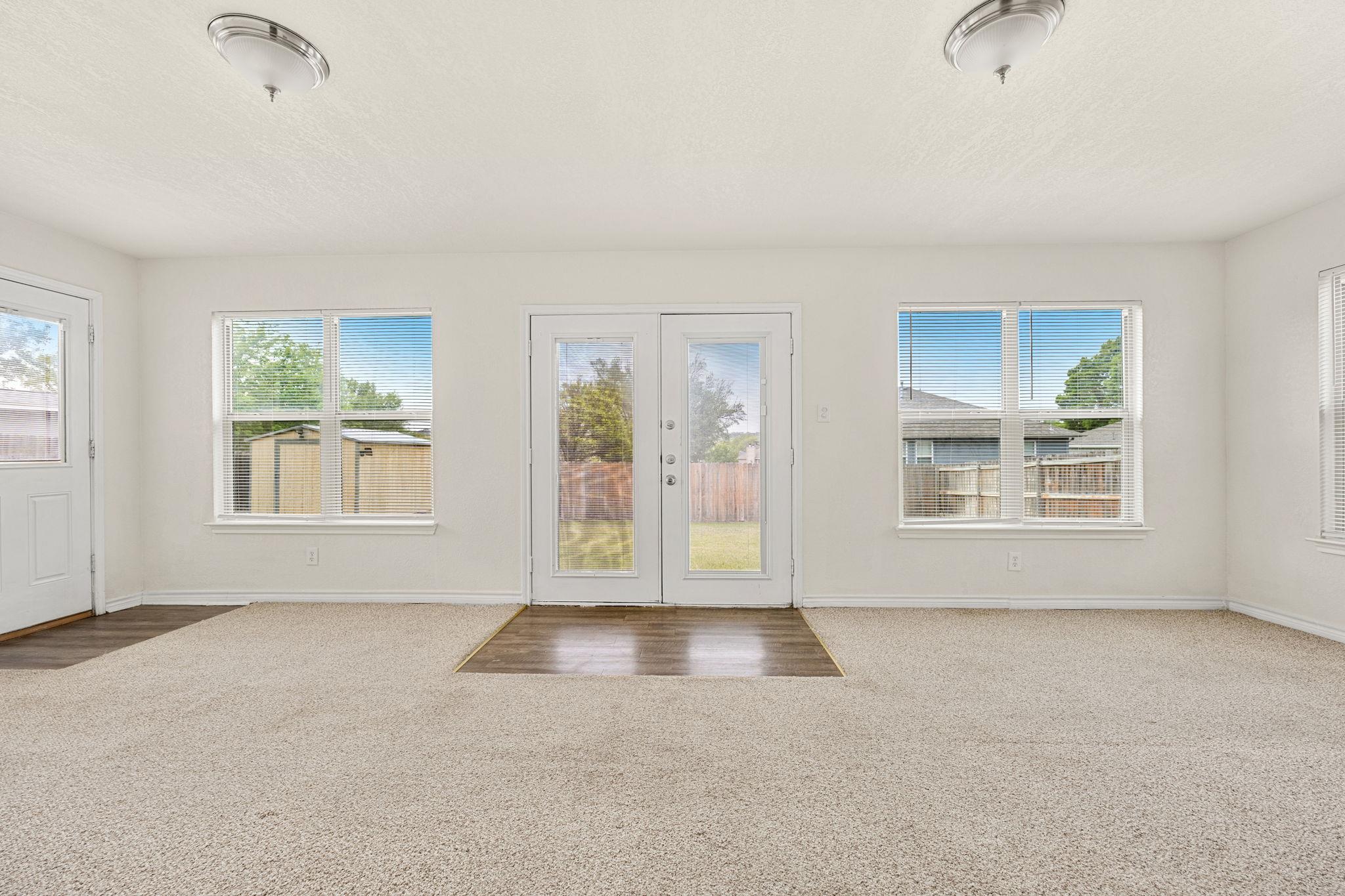 312 Barber Dr, Copperas Cove, TX 76522