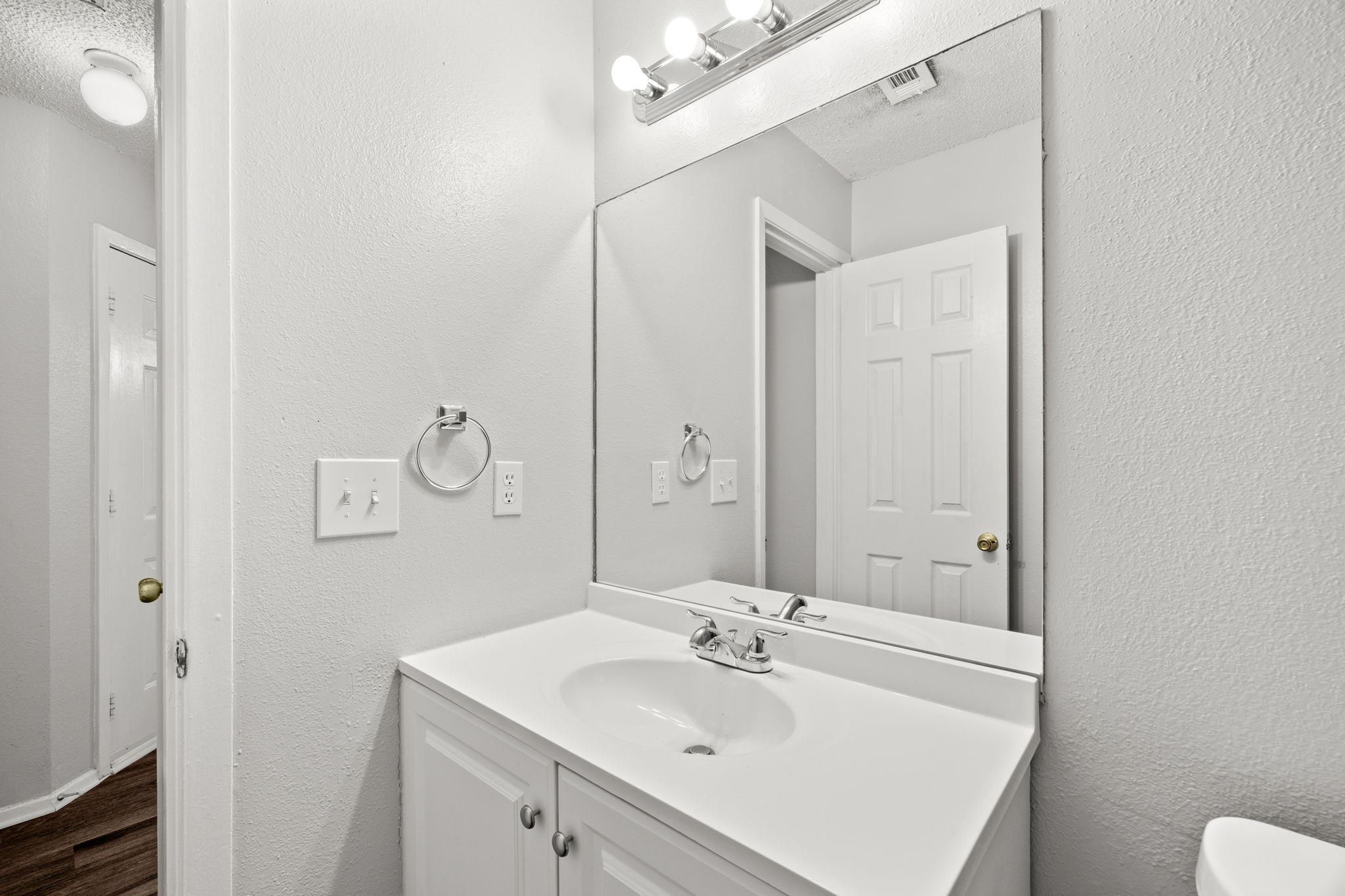 12130 THOMPKINS Dr # A, Austin, TX 78753