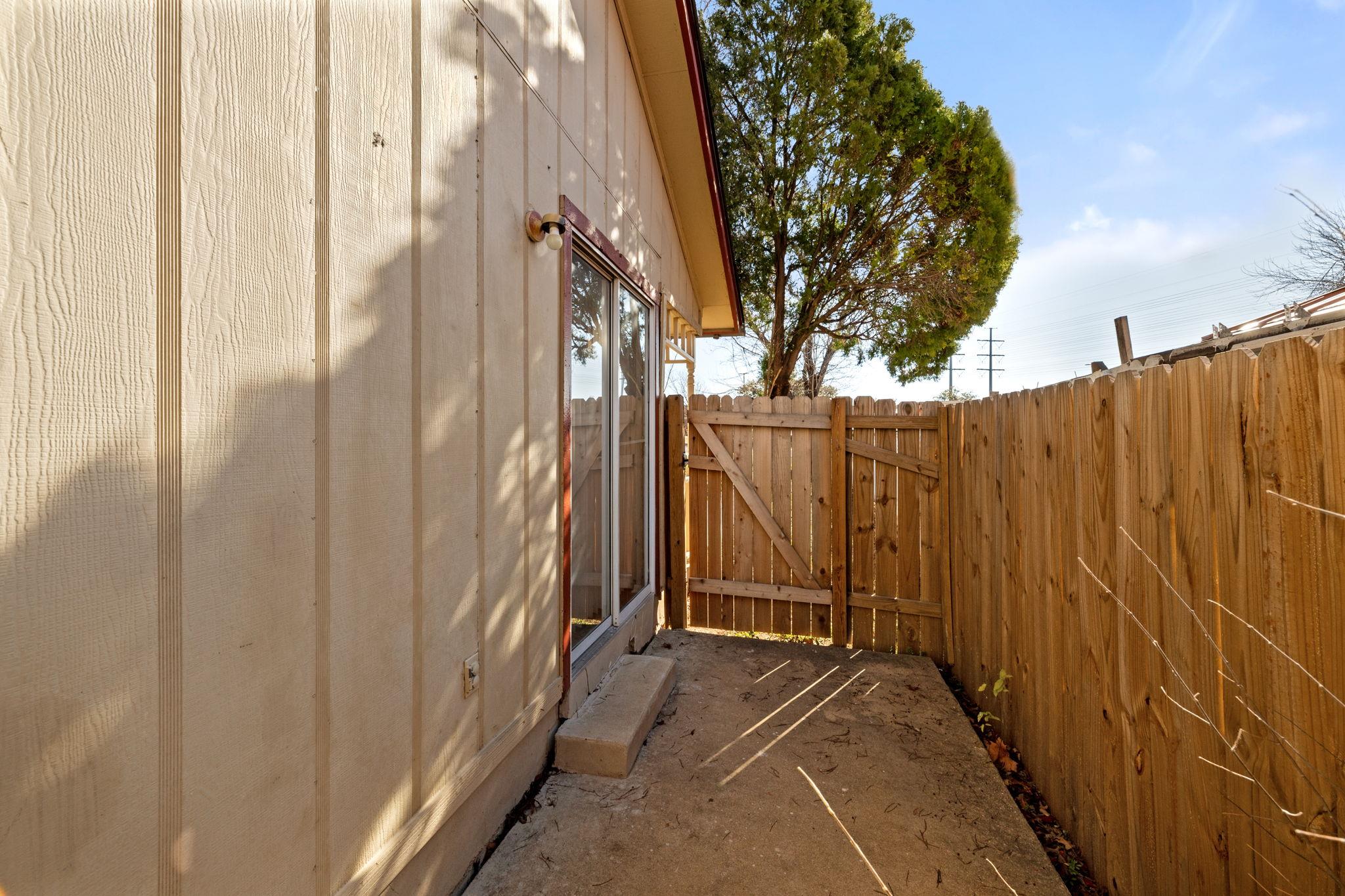 12130 THOMPKINS Dr # A, Austin, TX 78753