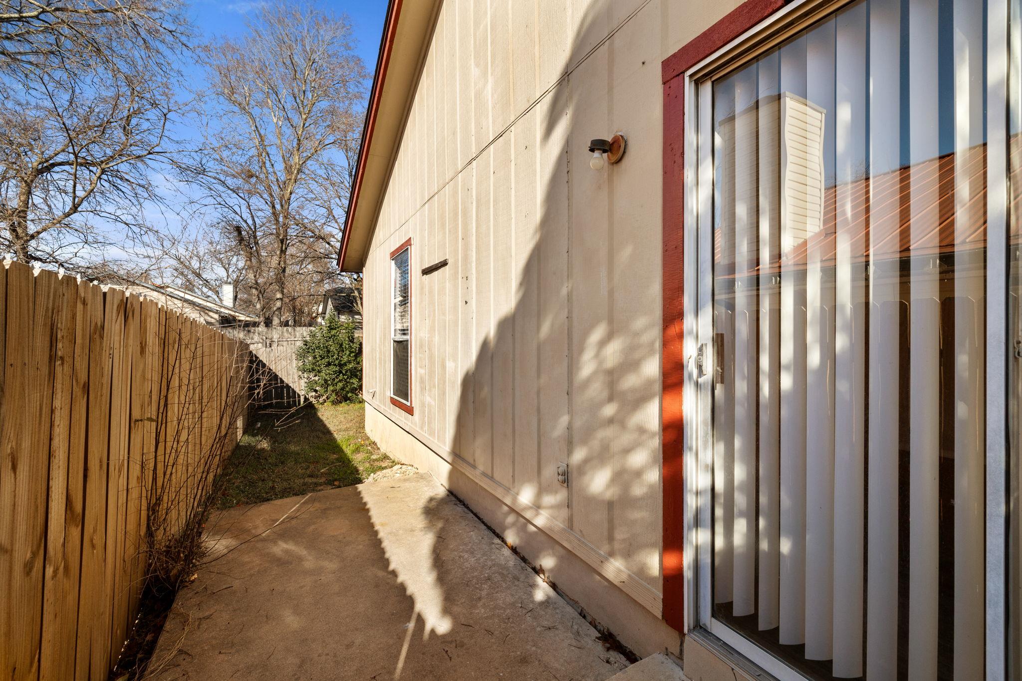 12130 THOMPKINS Dr # A, Austin, TX 78753