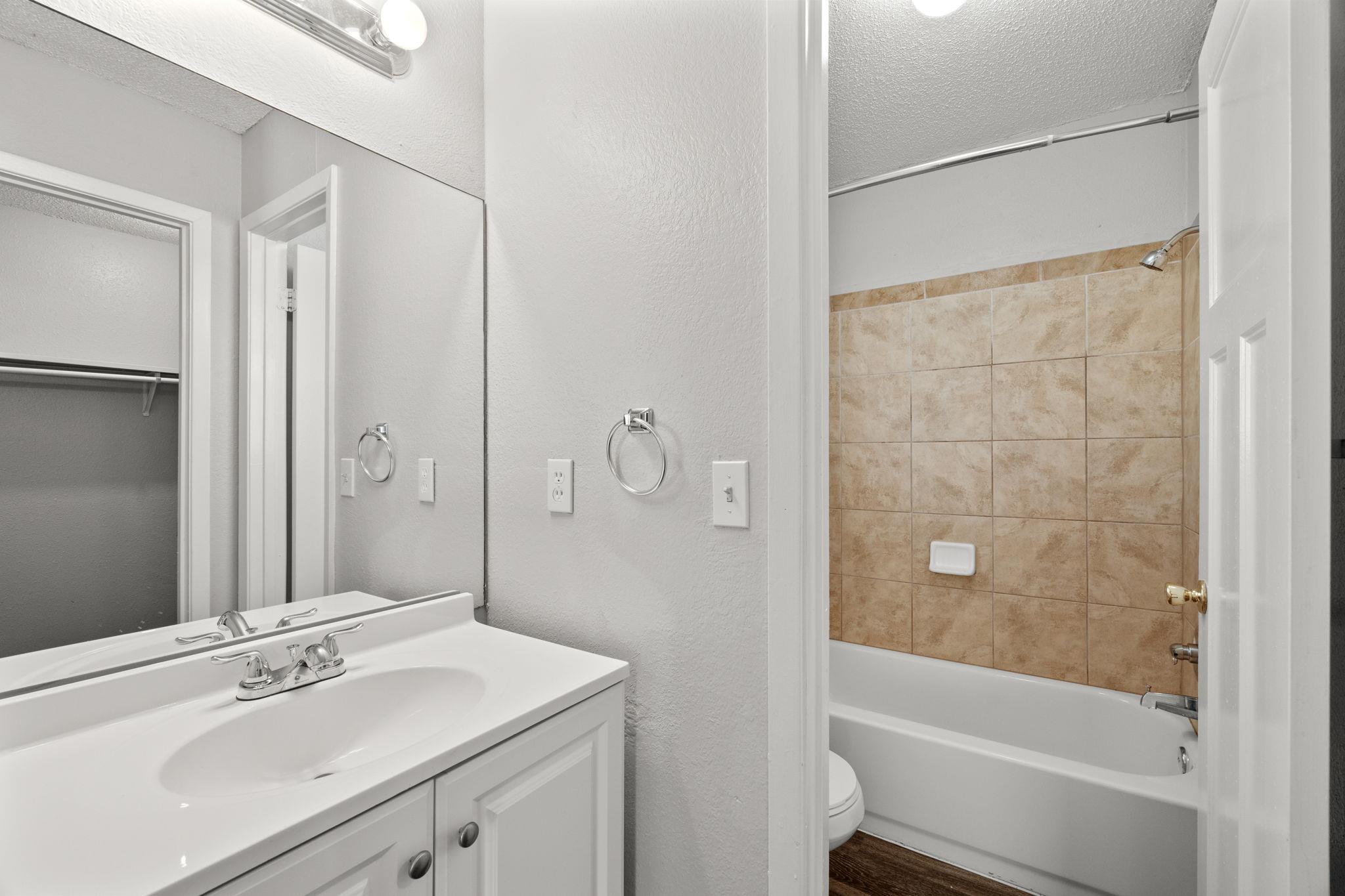 12130 THOMPKINS Dr # A, Austin, TX 78753