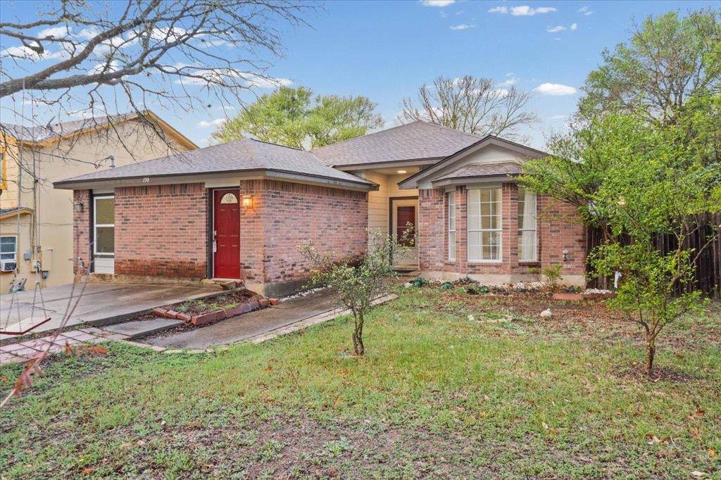 158 Oak River Dr, Cedar Creek, TX 78612