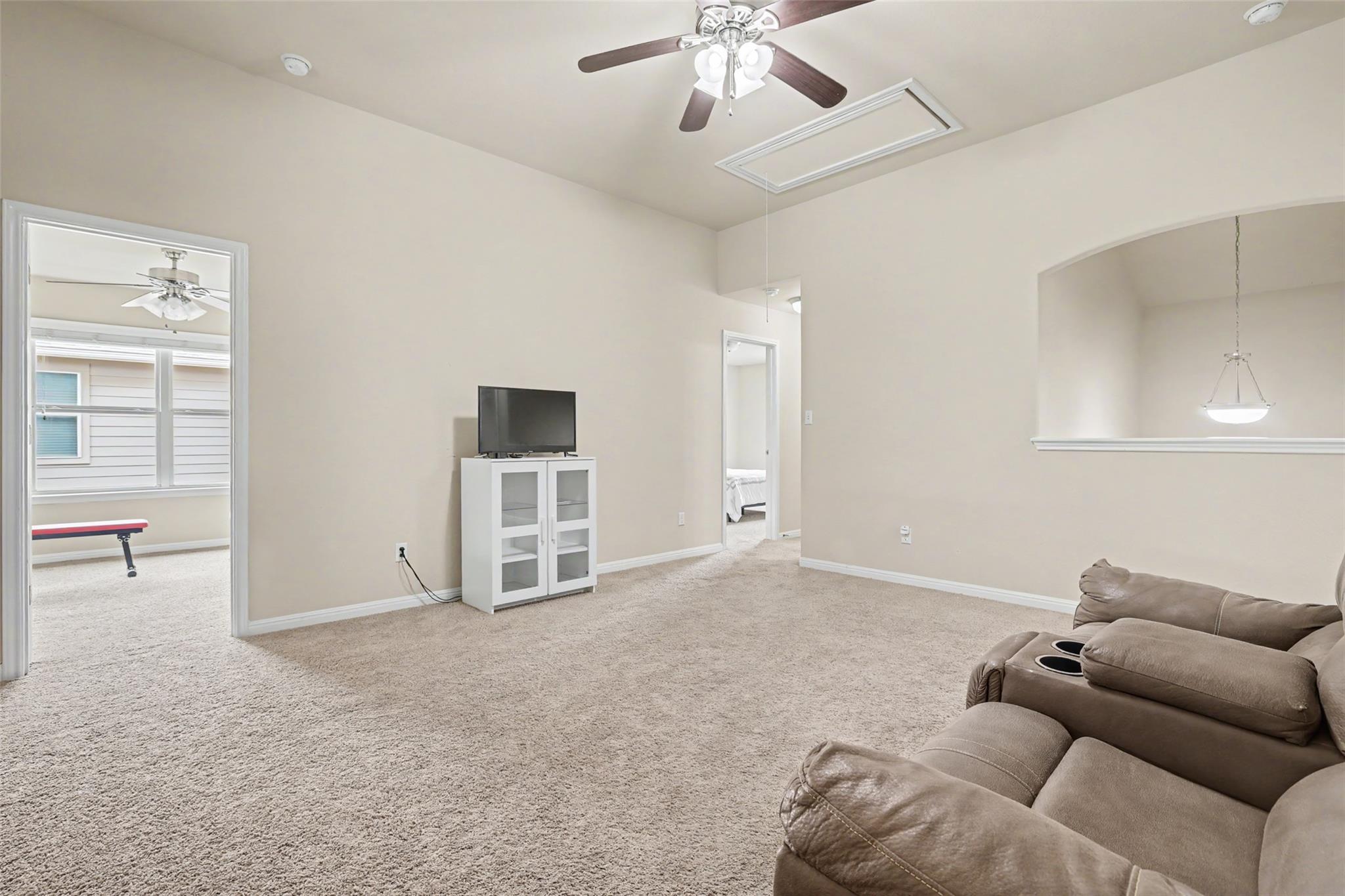 1008 Fred Couples Ct, Round Rock, TX 78664