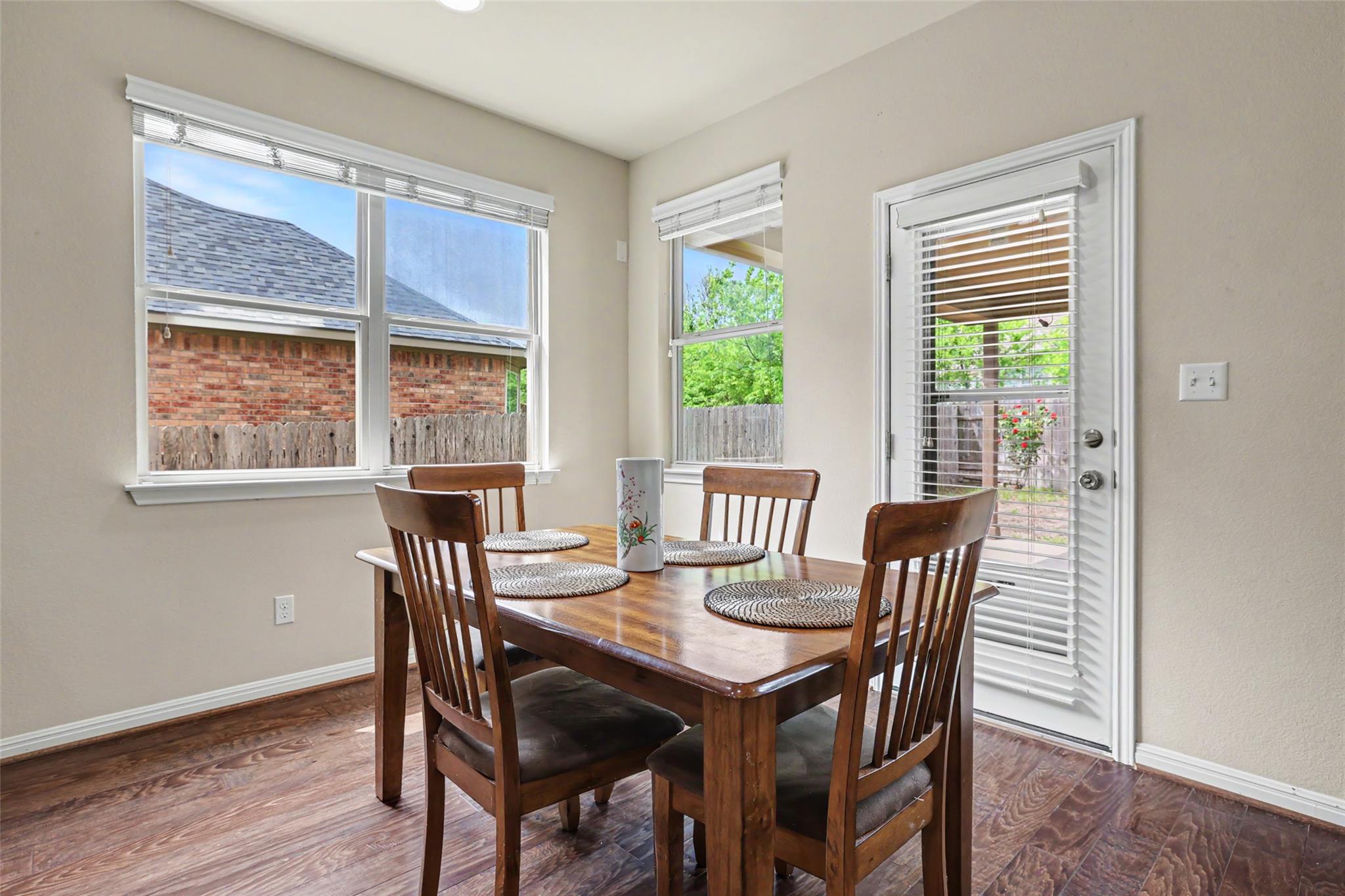 1008 Fred Couples Ct, Round Rock, TX 78664