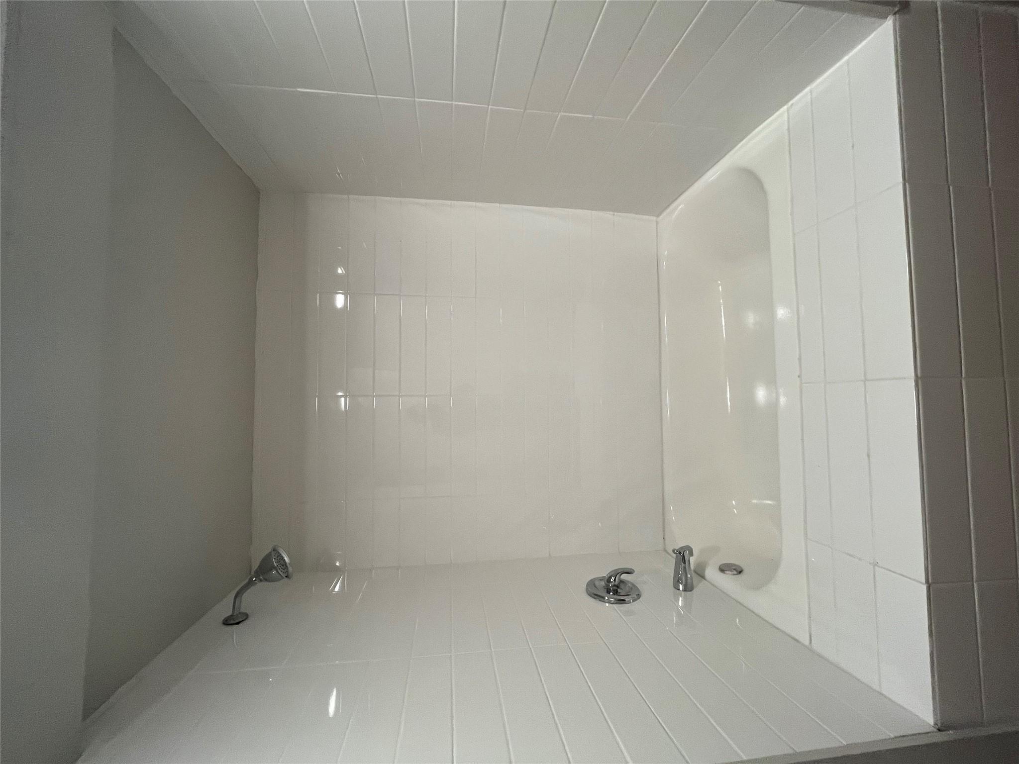 3106 Duval St # 103, Austin, TX 78705