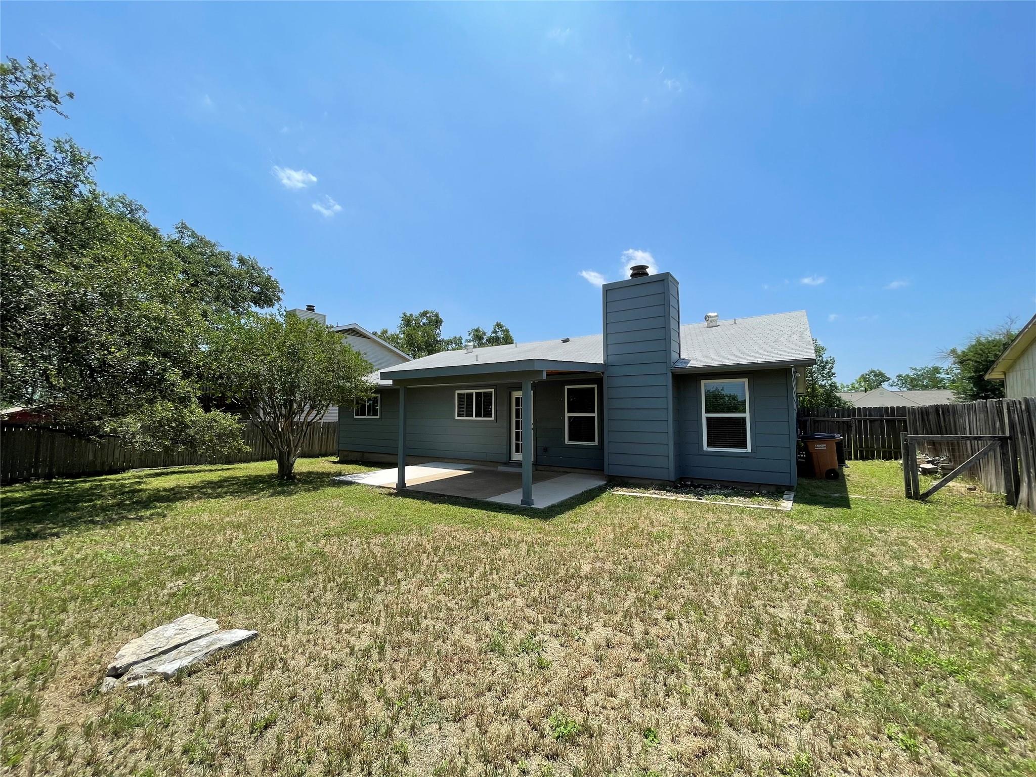 8308 Roan Ln, Austin, TX 78736