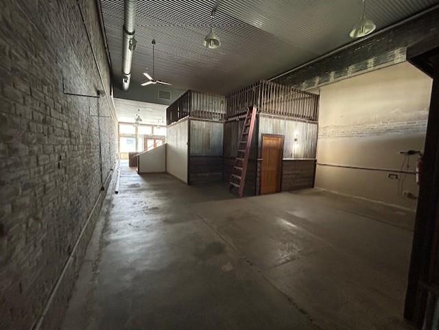 111 N Main St, Taylor, TX 76574