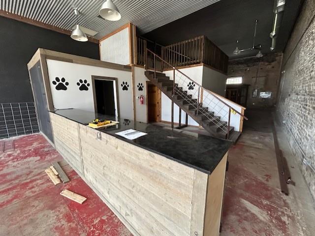 111 N Main St, Taylor, TX 76574