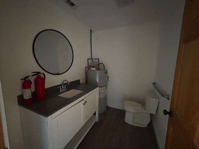 111 N Main St, Taylor, TX 76574