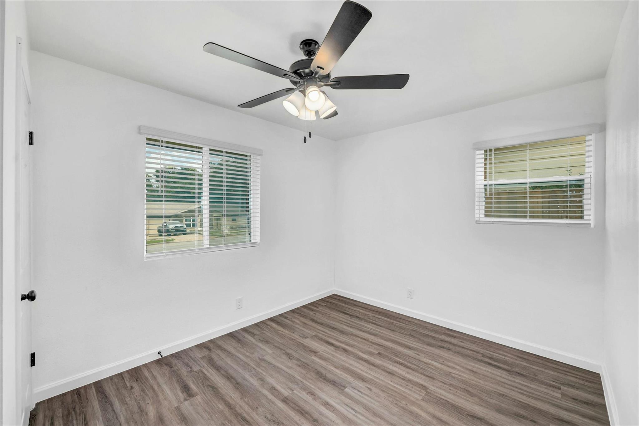 6506 King George Dr, Austin, TX 78745