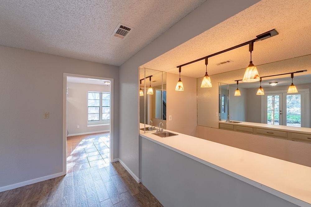 7010 Scenic Brook Dr, Austin, TX 78736
