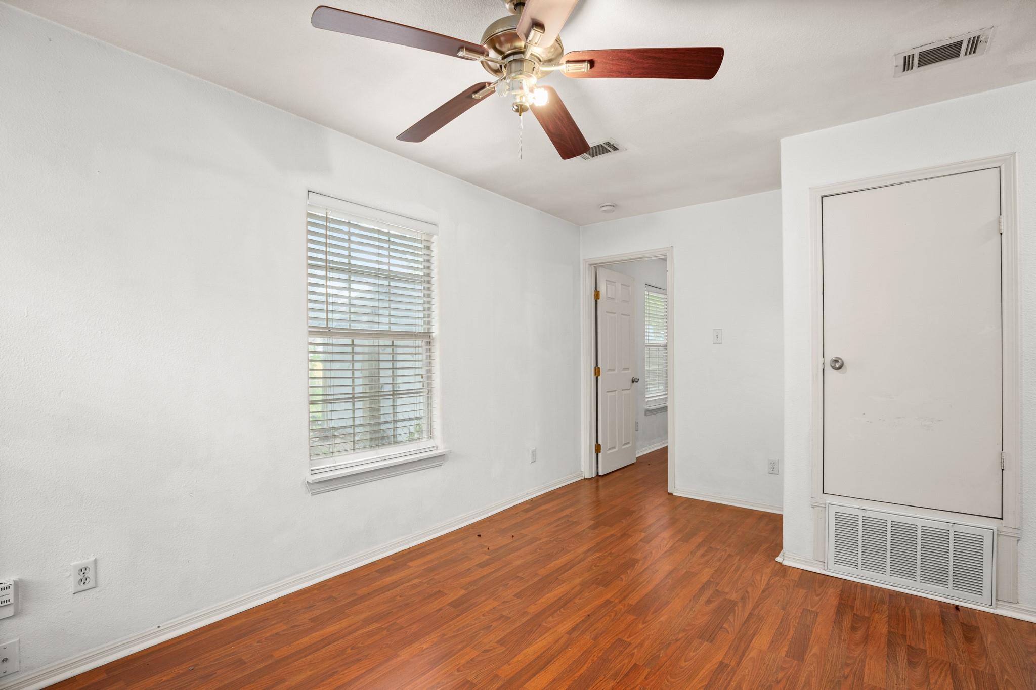 2610 E 3rd St # B, Austin, TX 78702