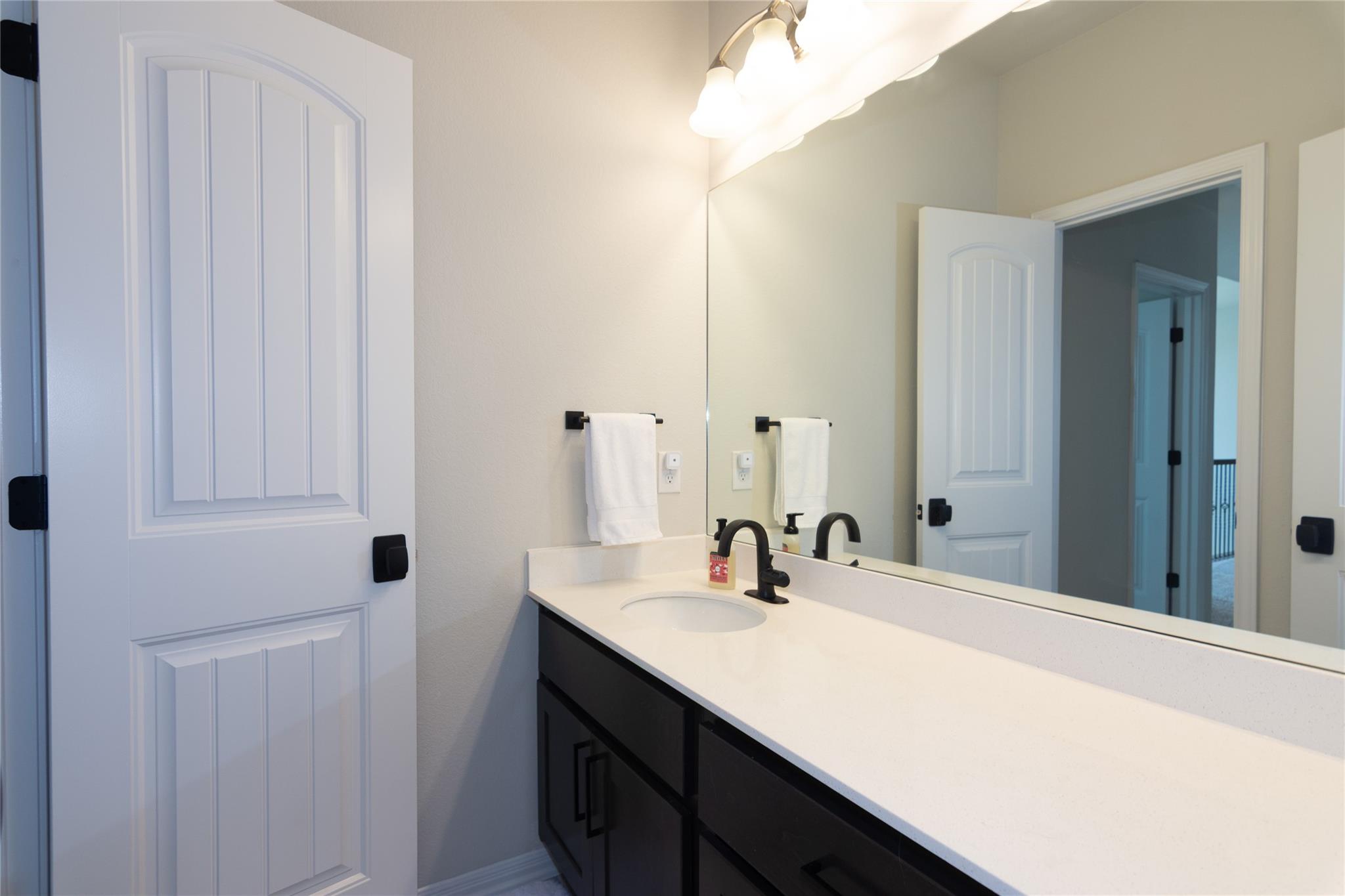 505 Blue Oak Blvd, San Marcos, TX 78666