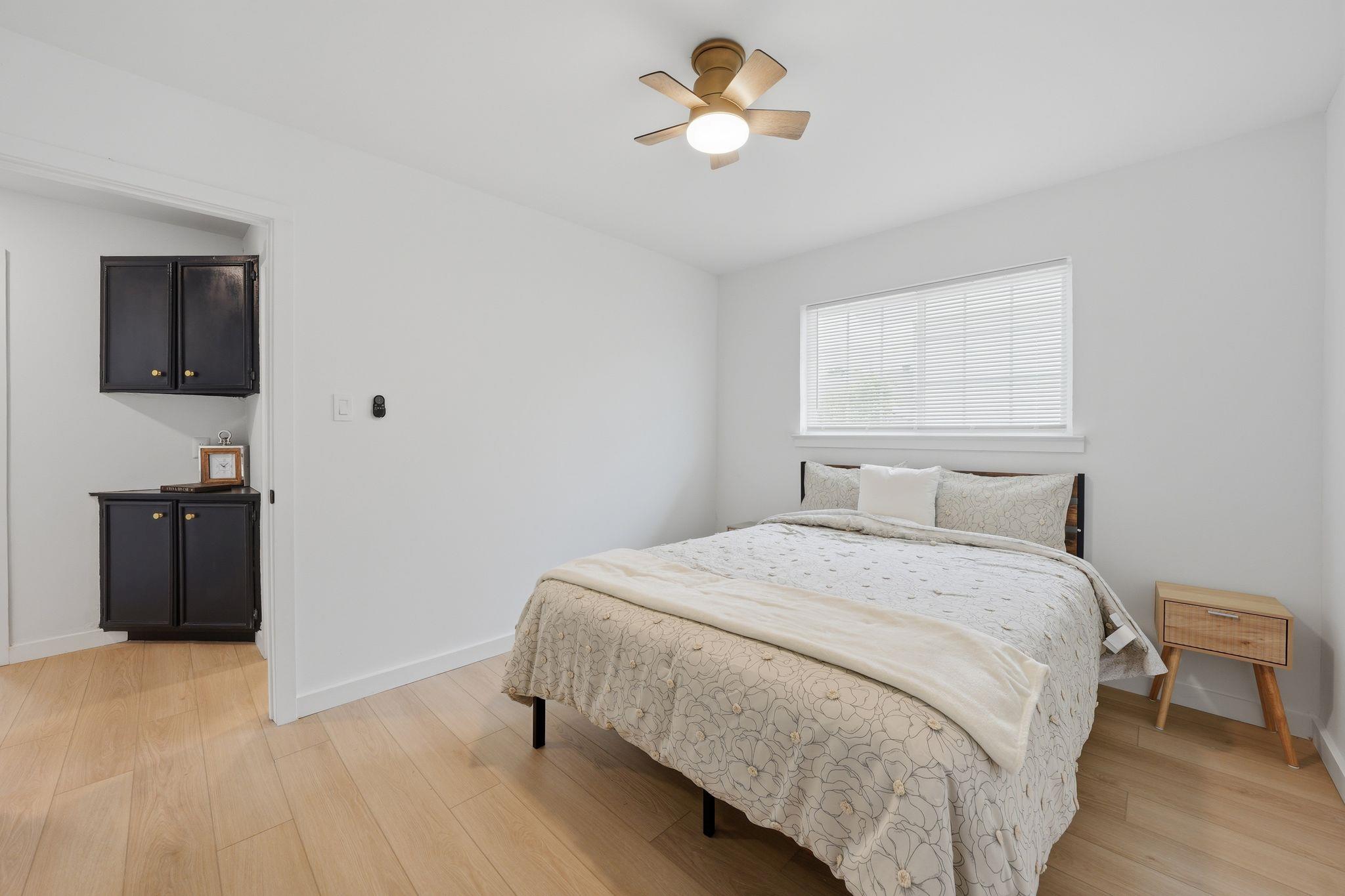 6804 Meadow Run, Austin, TX 78745