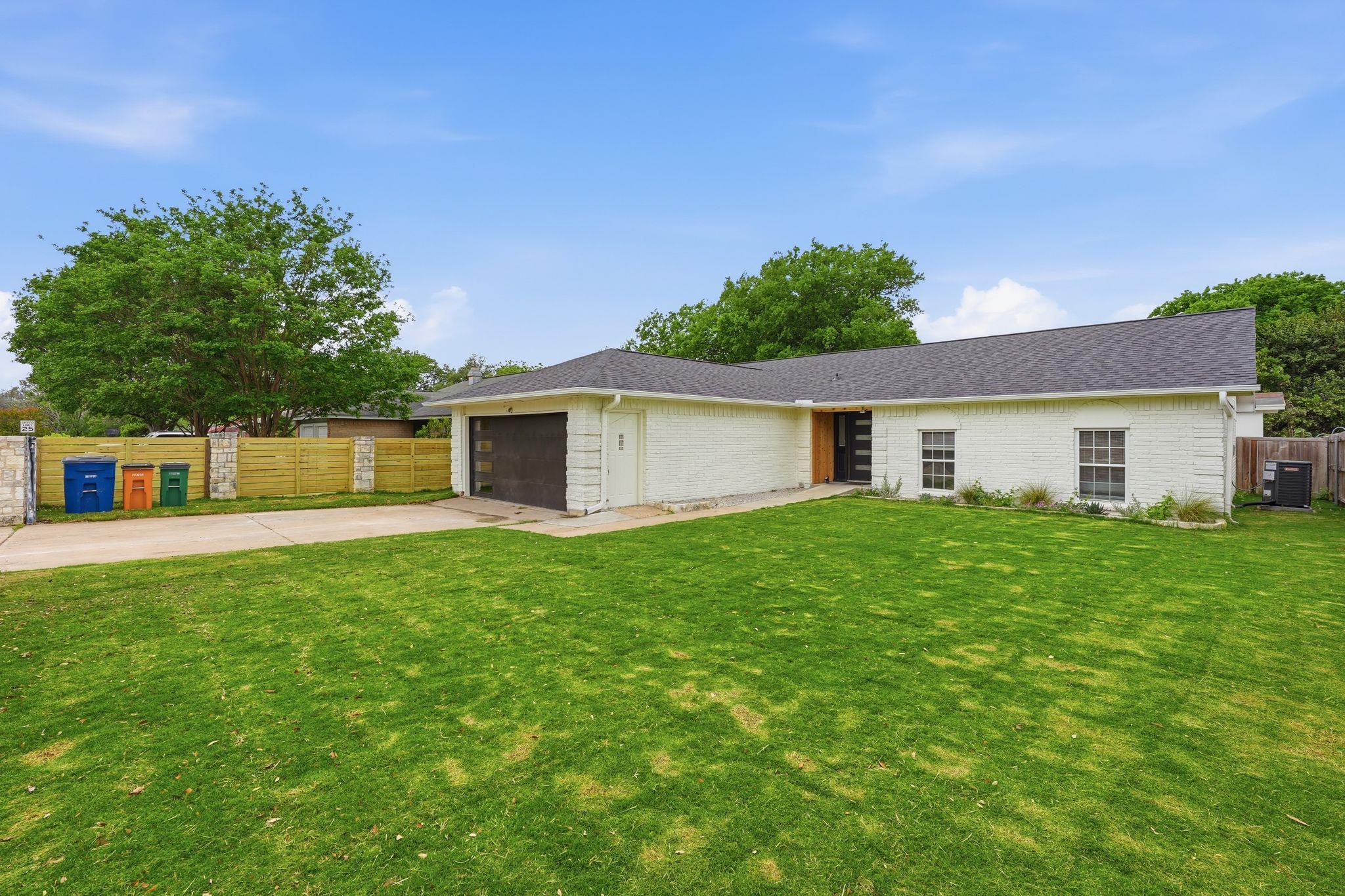 6804 Meadow Run, Austin, TX 78745