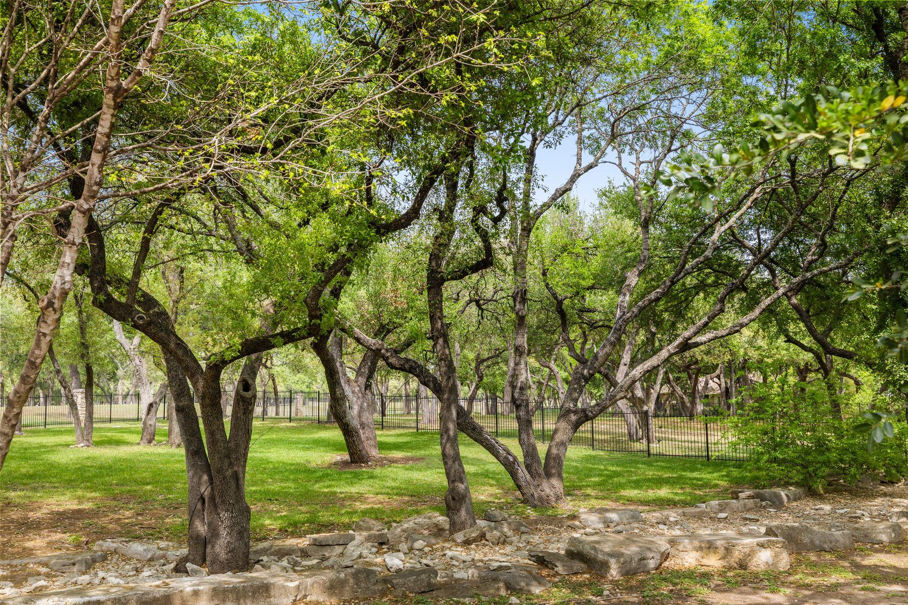 412 Champions Dr, Georgetown, TX 78628