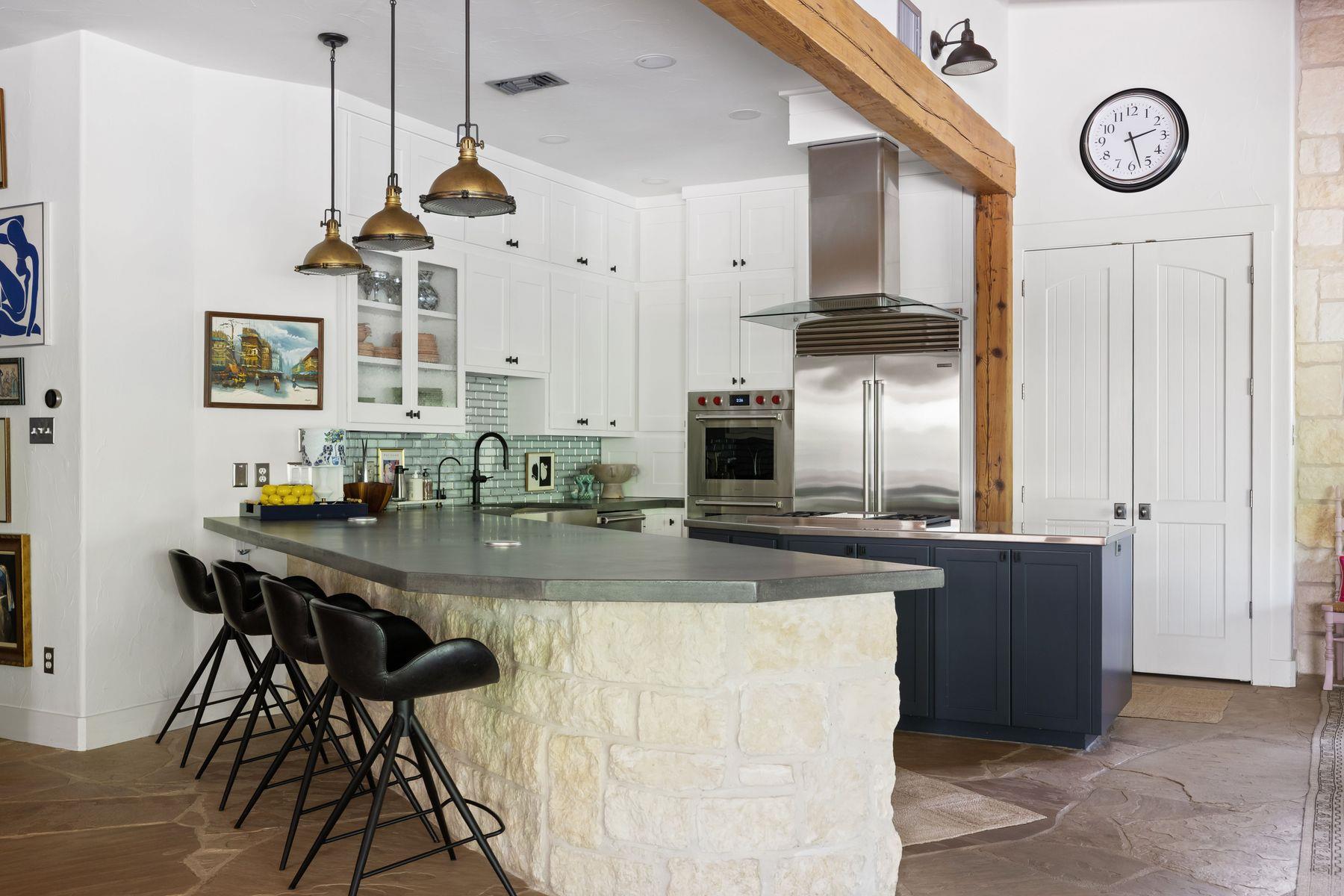 412 Champions Dr, Georgetown, TX 78628