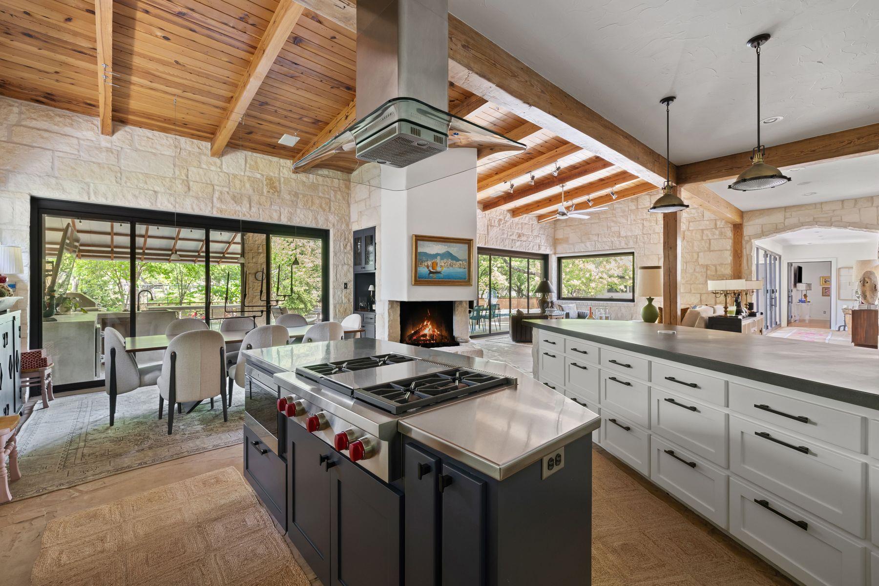 412 Champions Dr, Georgetown, TX 78628