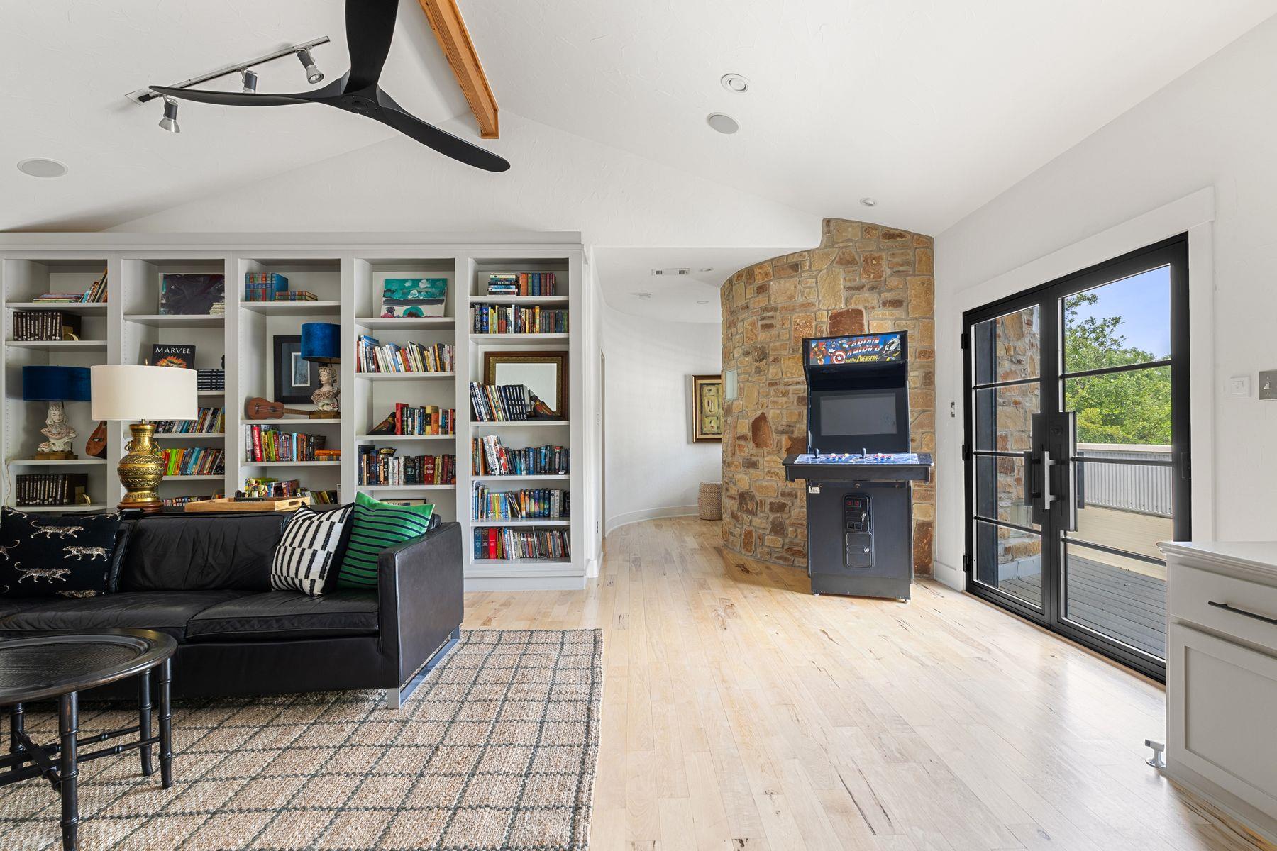 412 Champions Dr, Georgetown, TX 78628