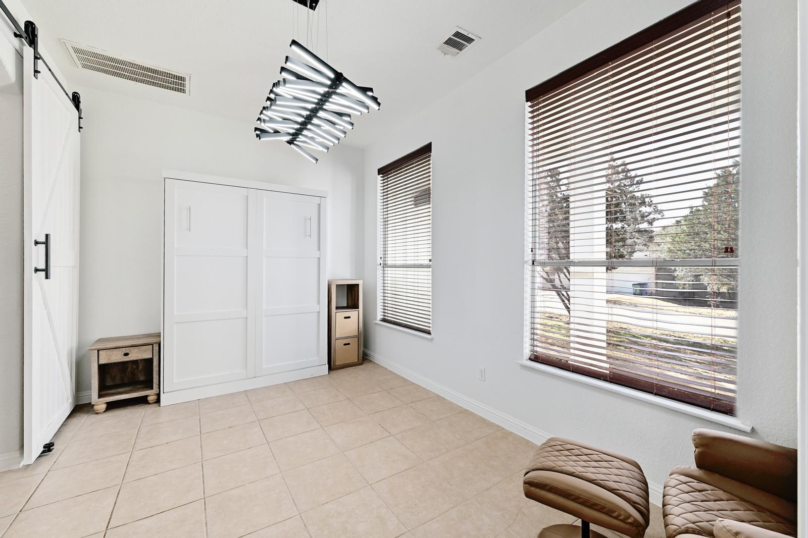 21006 Greenpark Dr, Lago Vista, TX 78645