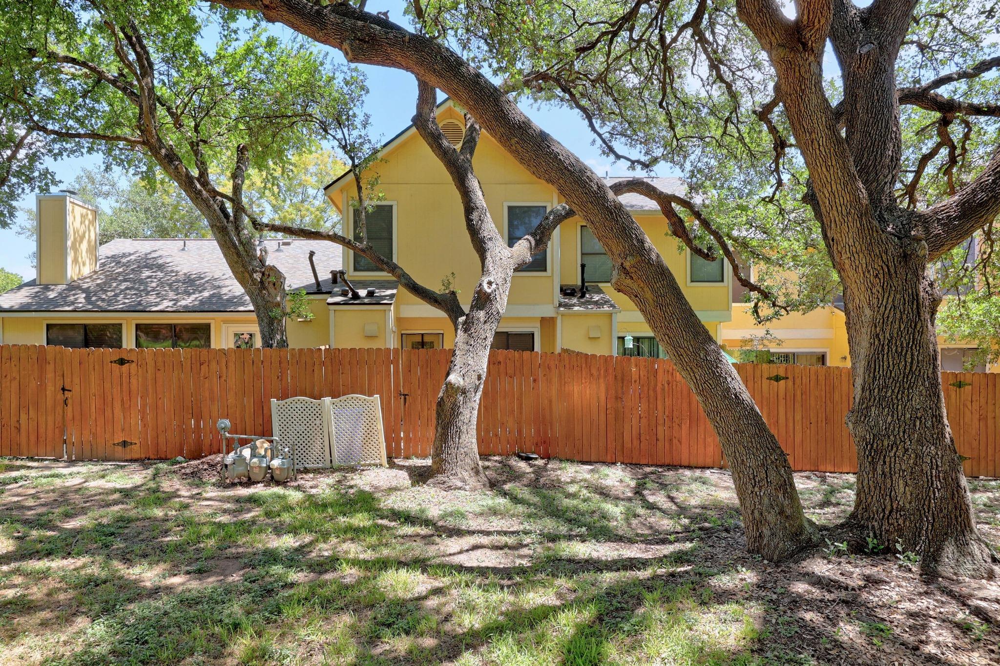 11901 Swearingen Dr # 129, Austin, TX 78758