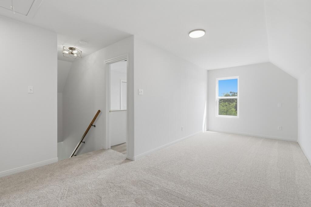 25429 Cove Dr, Spicewood, TX 78669