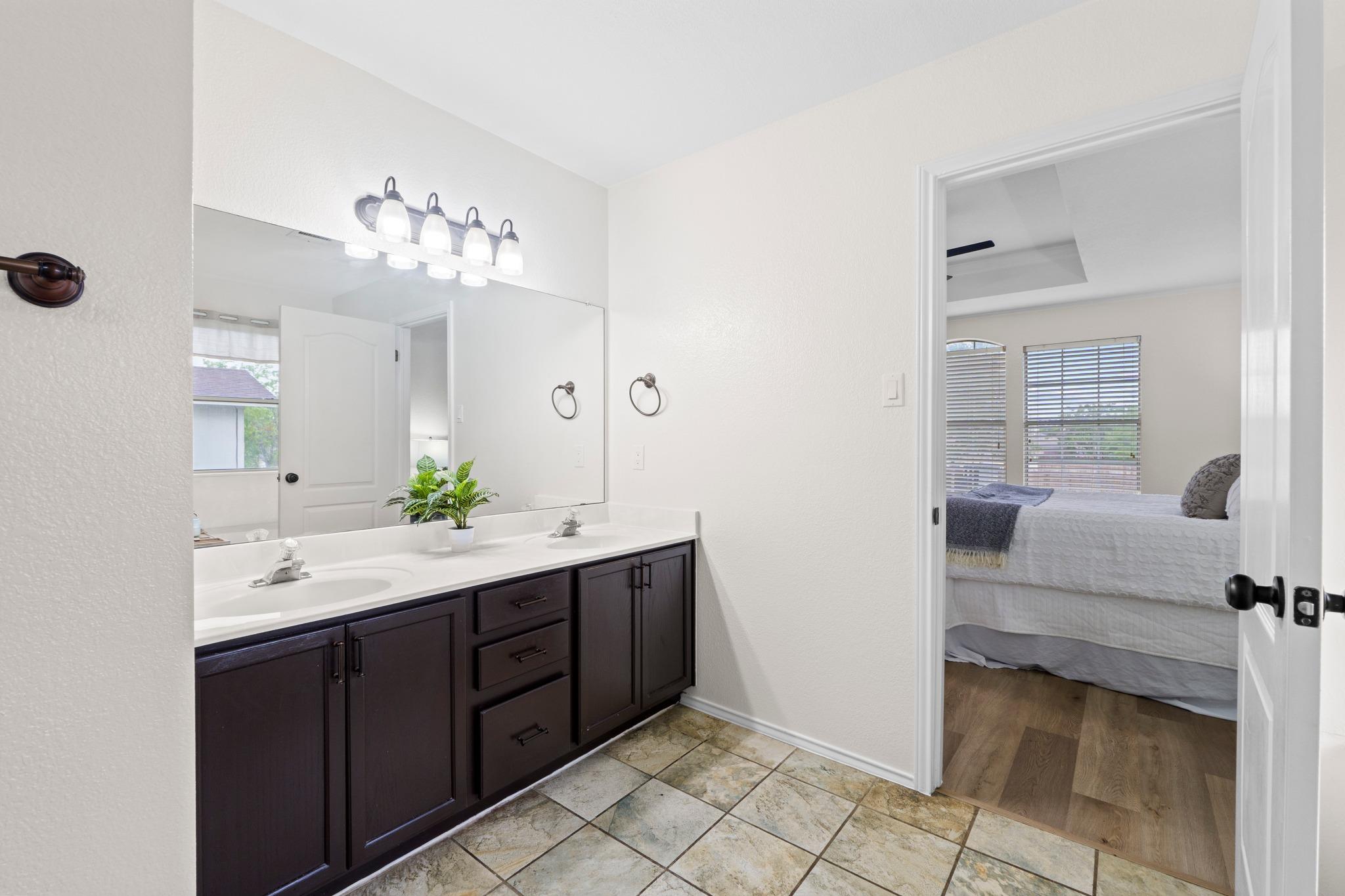 3811 Laurel Ridge Dr, Round Rock, TX 78665