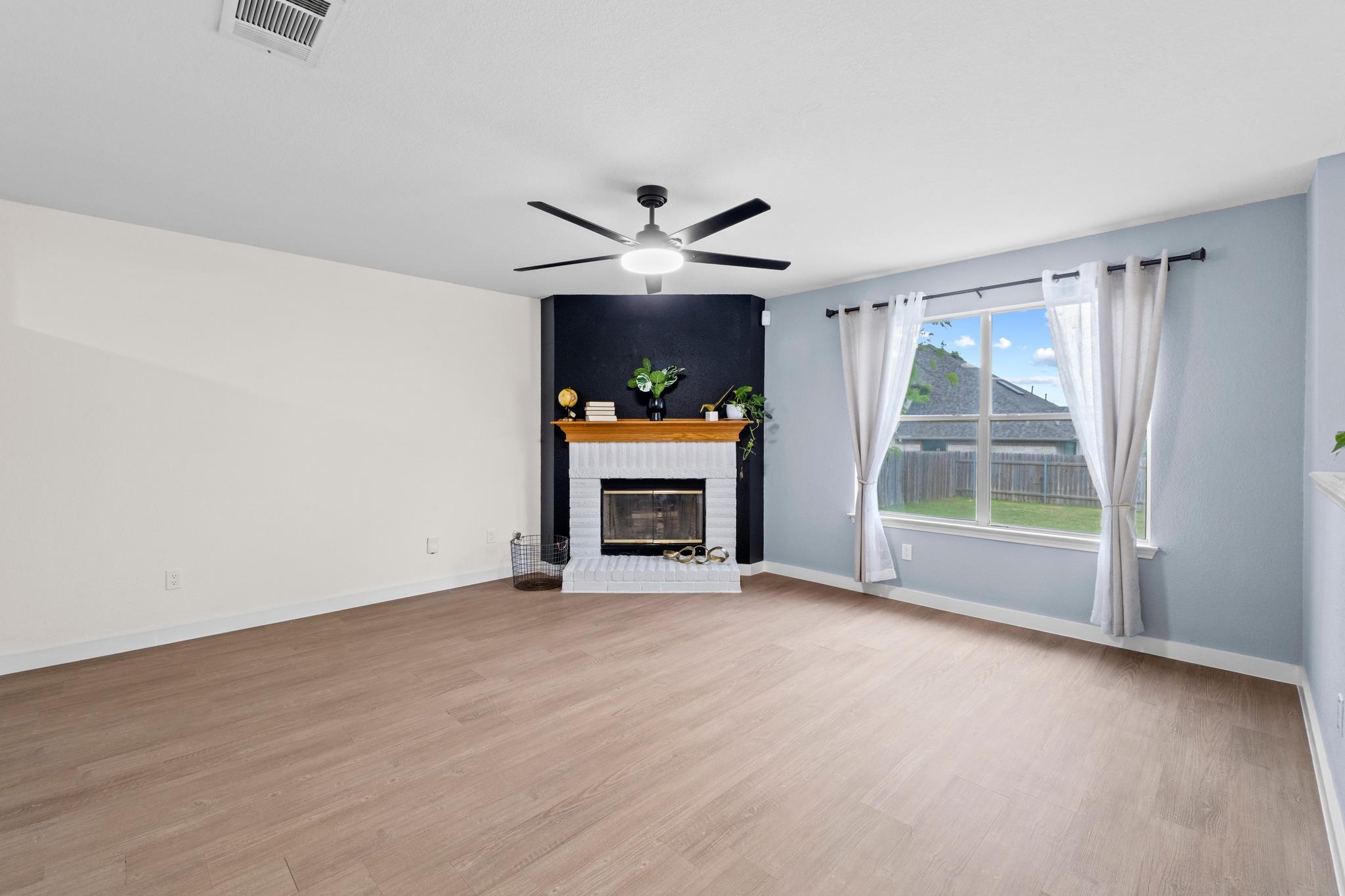 3811 Laurel Ridge Dr, Round Rock, TX 78665