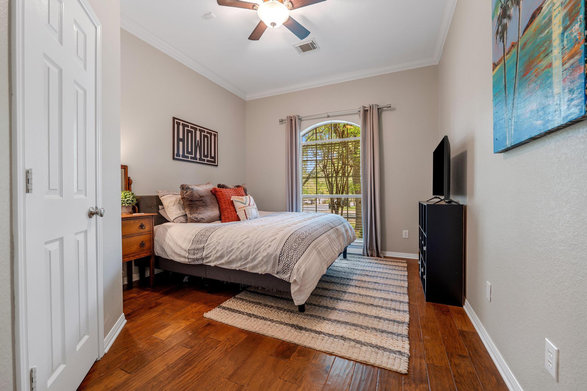 3413 Zebecca Creek Dr, Austin, TX 78732