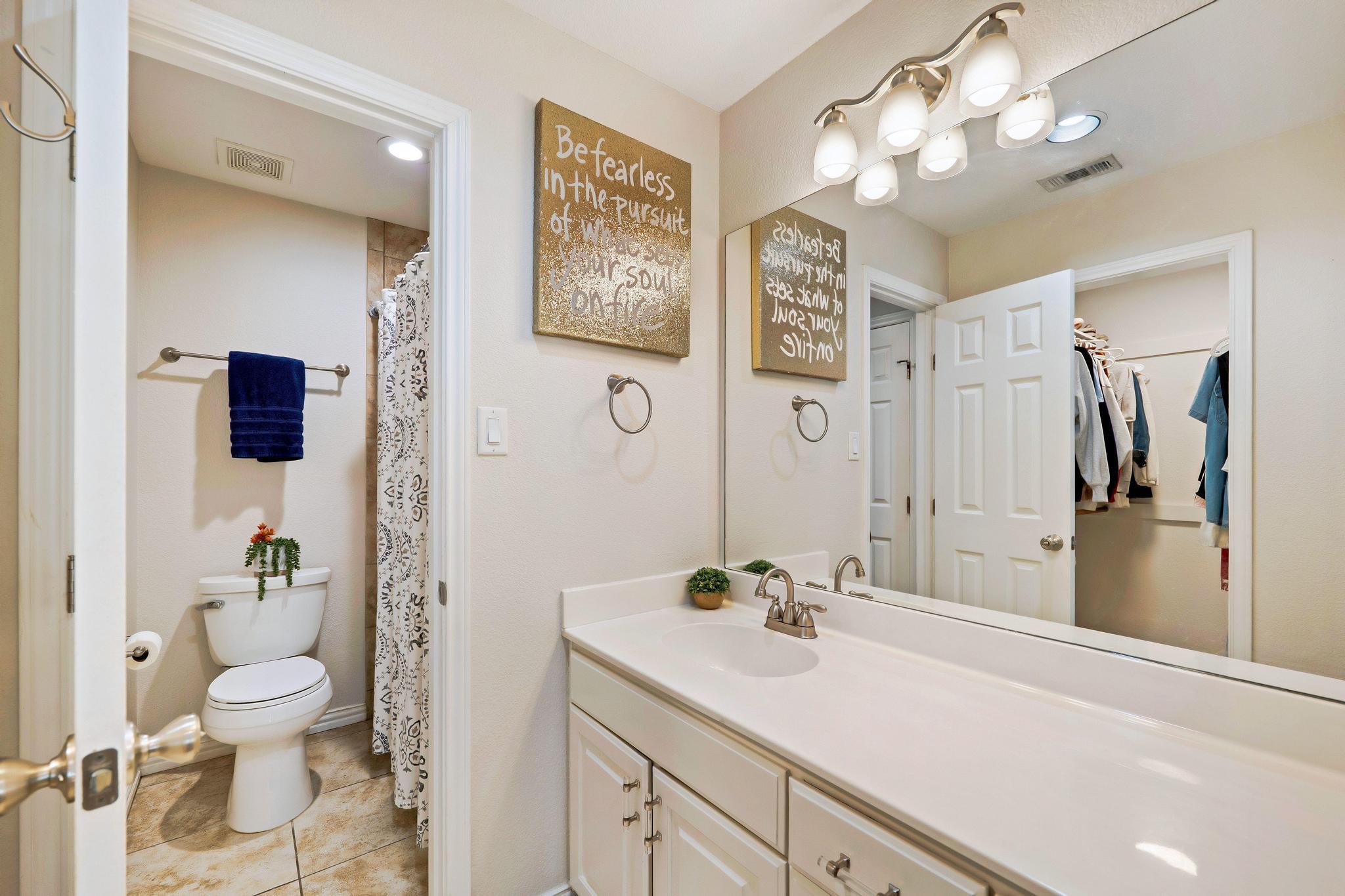 3413 Zebecca Creek Dr, Austin, TX 78732