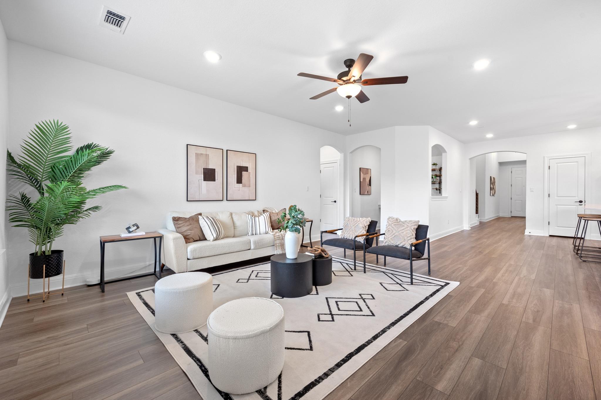 208 Olinda Way, Liberty Hill, TX 78642