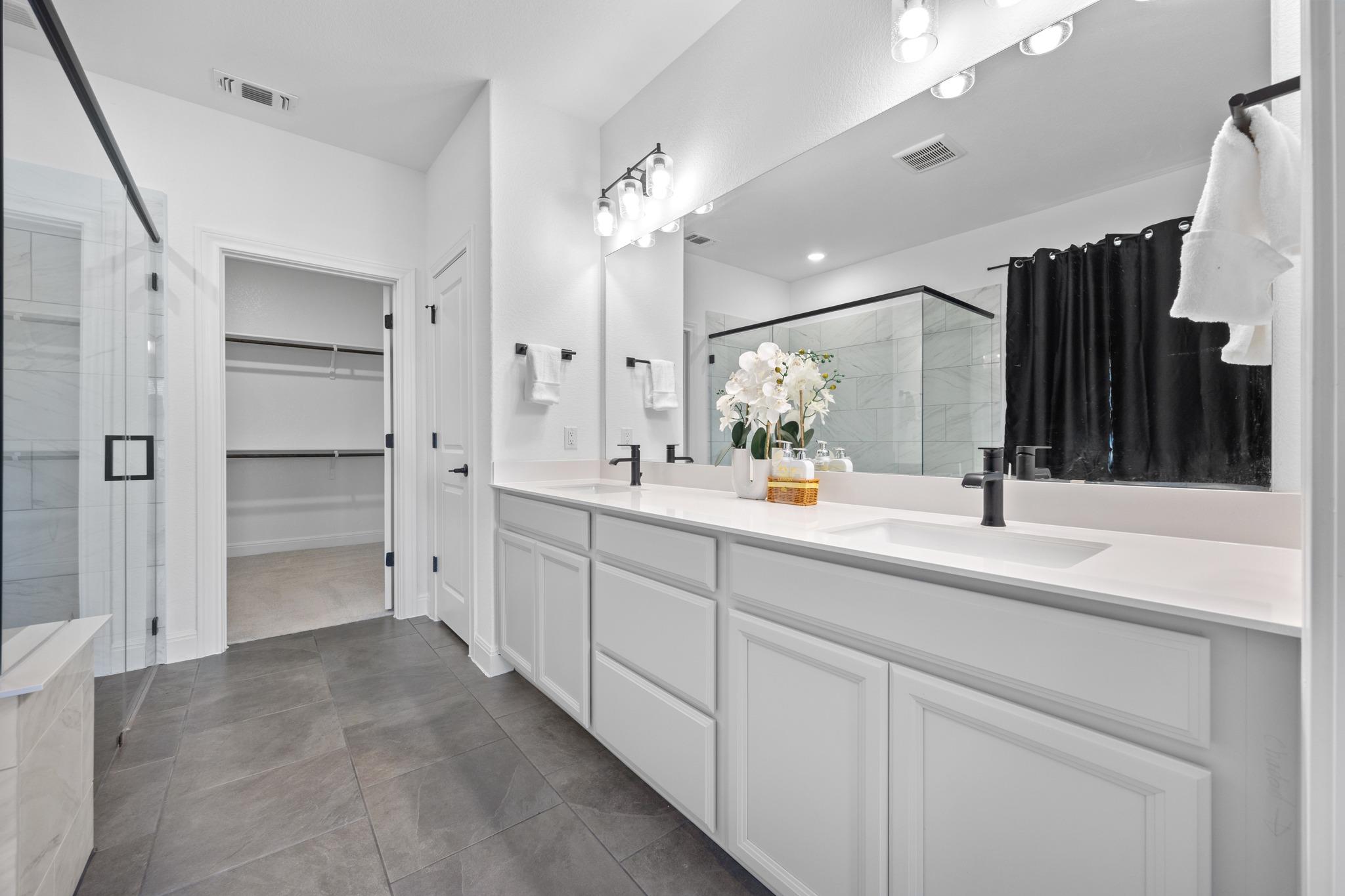 208 Olinda Way, Liberty Hill, TX 78642