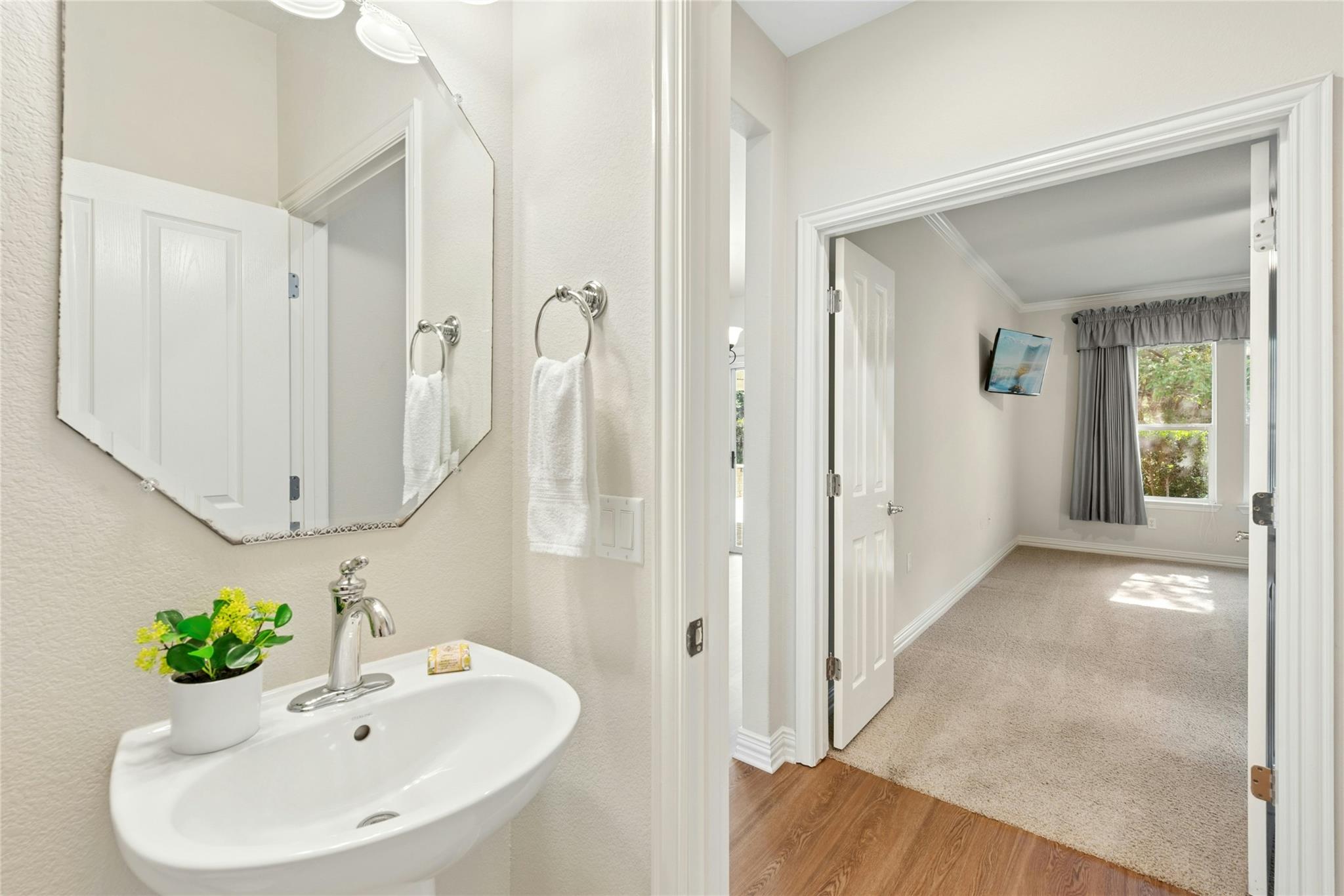 227 Duck Creek Ln, Georgetown, TX 78633