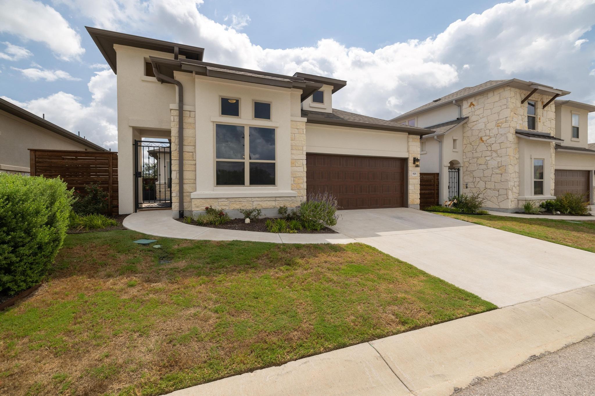 925 Indian Hawthorne Dr # GH-39, Georgetown, TX 78628