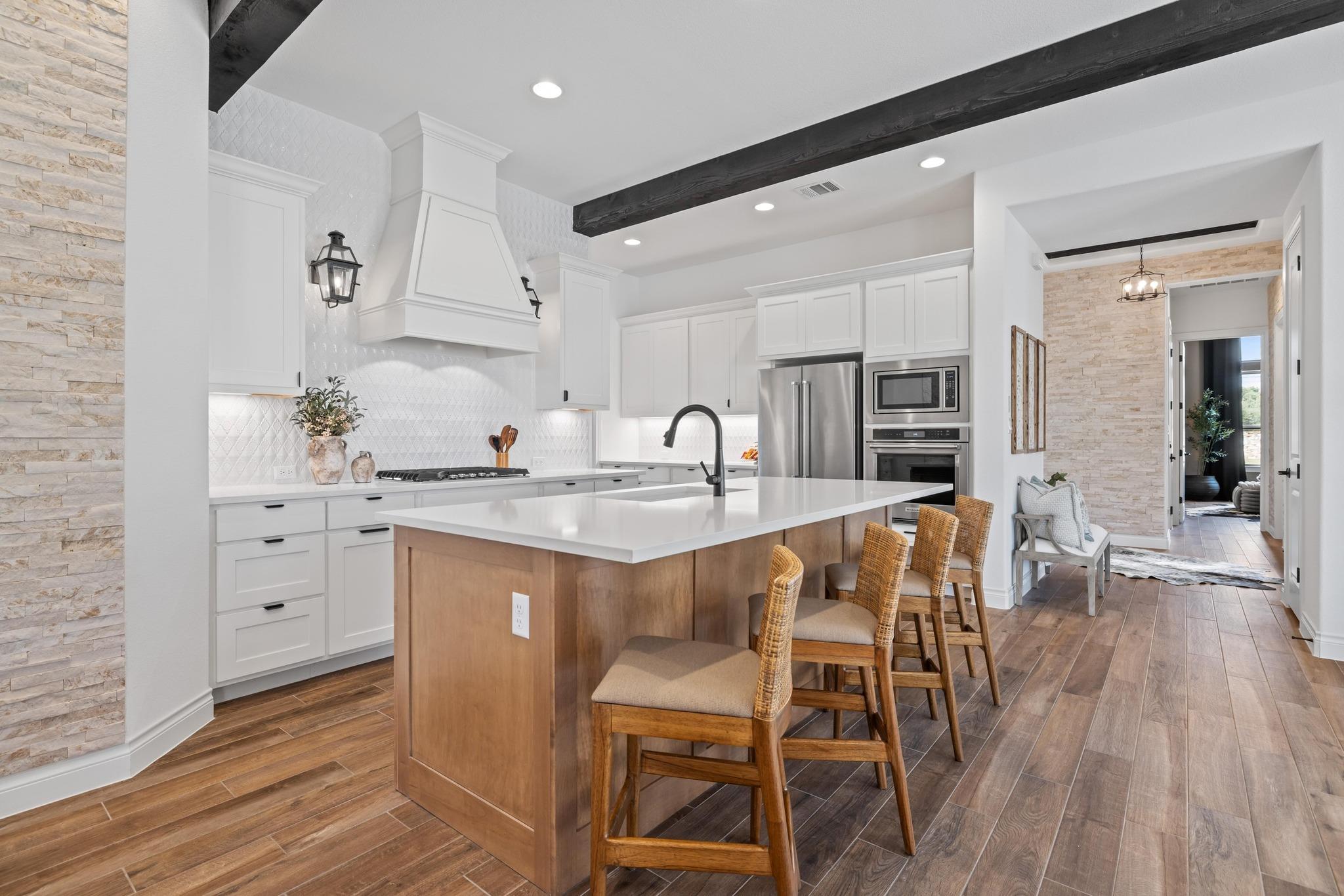 925 Indian Hawthorne Dr # GH-39, Georgetown, TX 78628