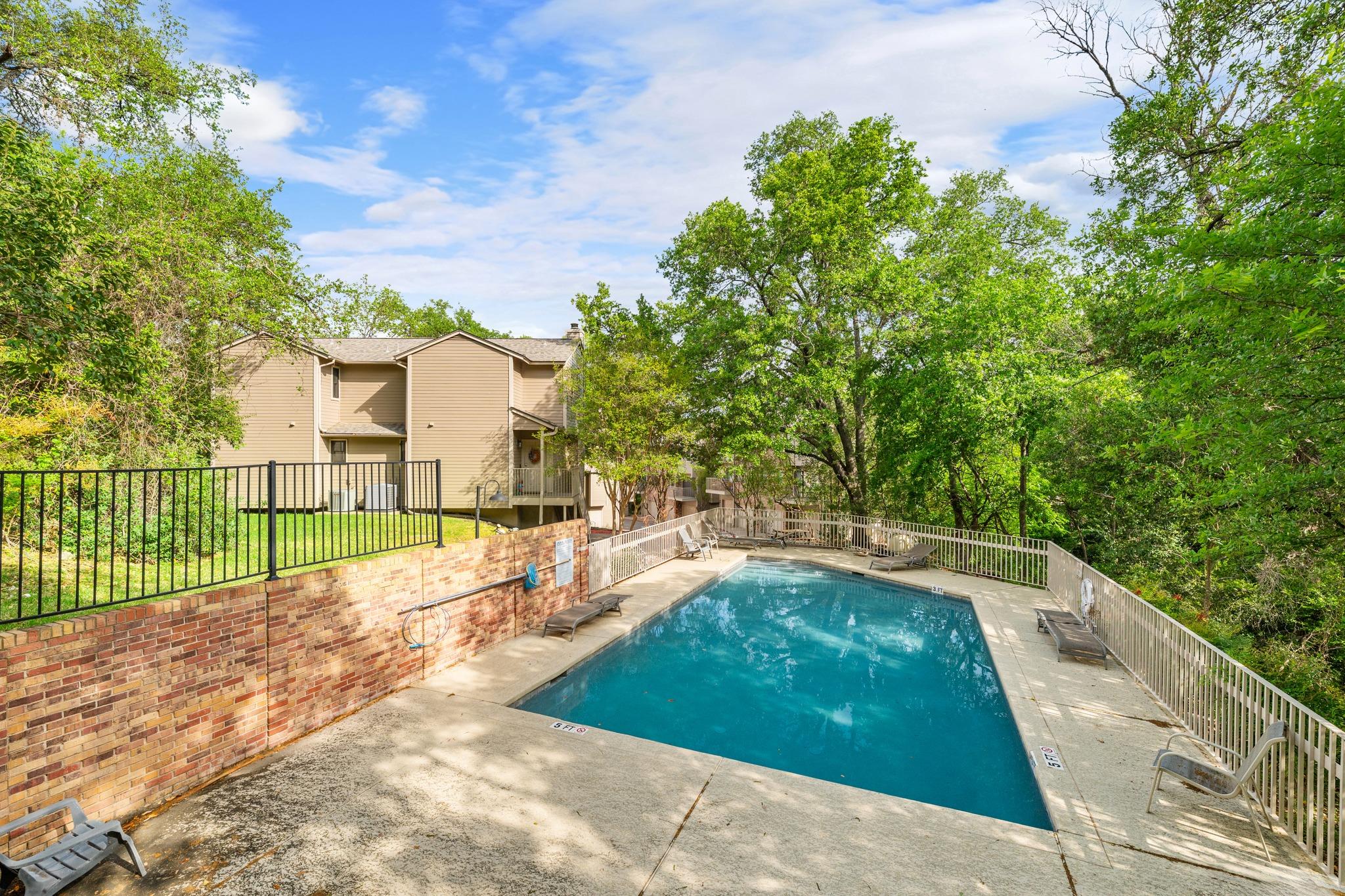 3845 Ranch Road 2222 # 19, Austin, TX 78731