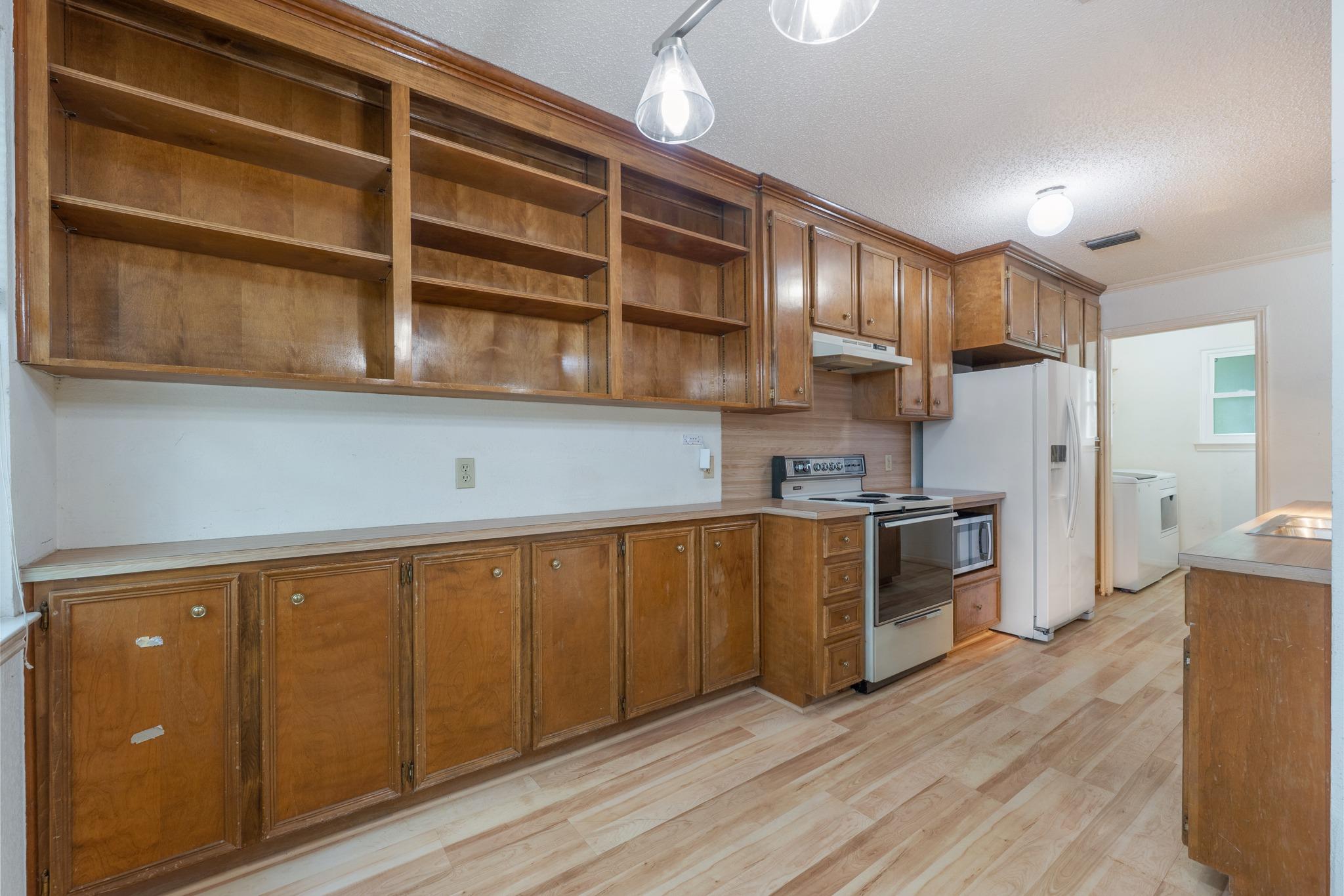 3845 Ranch Road 2222 # 19, Austin, TX 78731