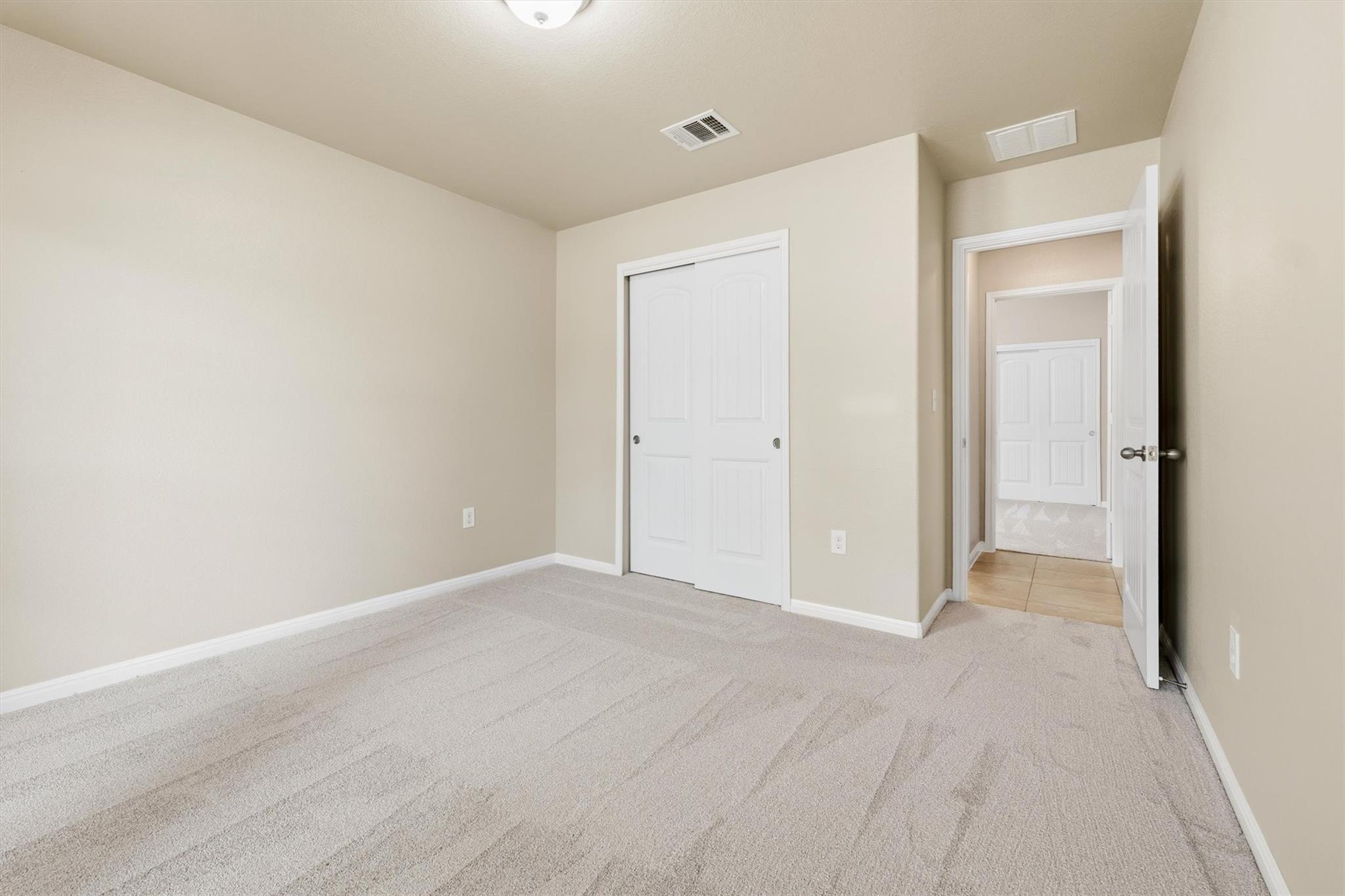 633 Carly Ann Ln, Leander, TX 78641