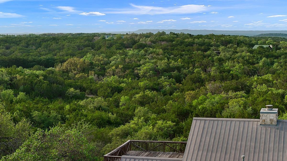 101 Maheo Way, Dripping Springs, TX 78620